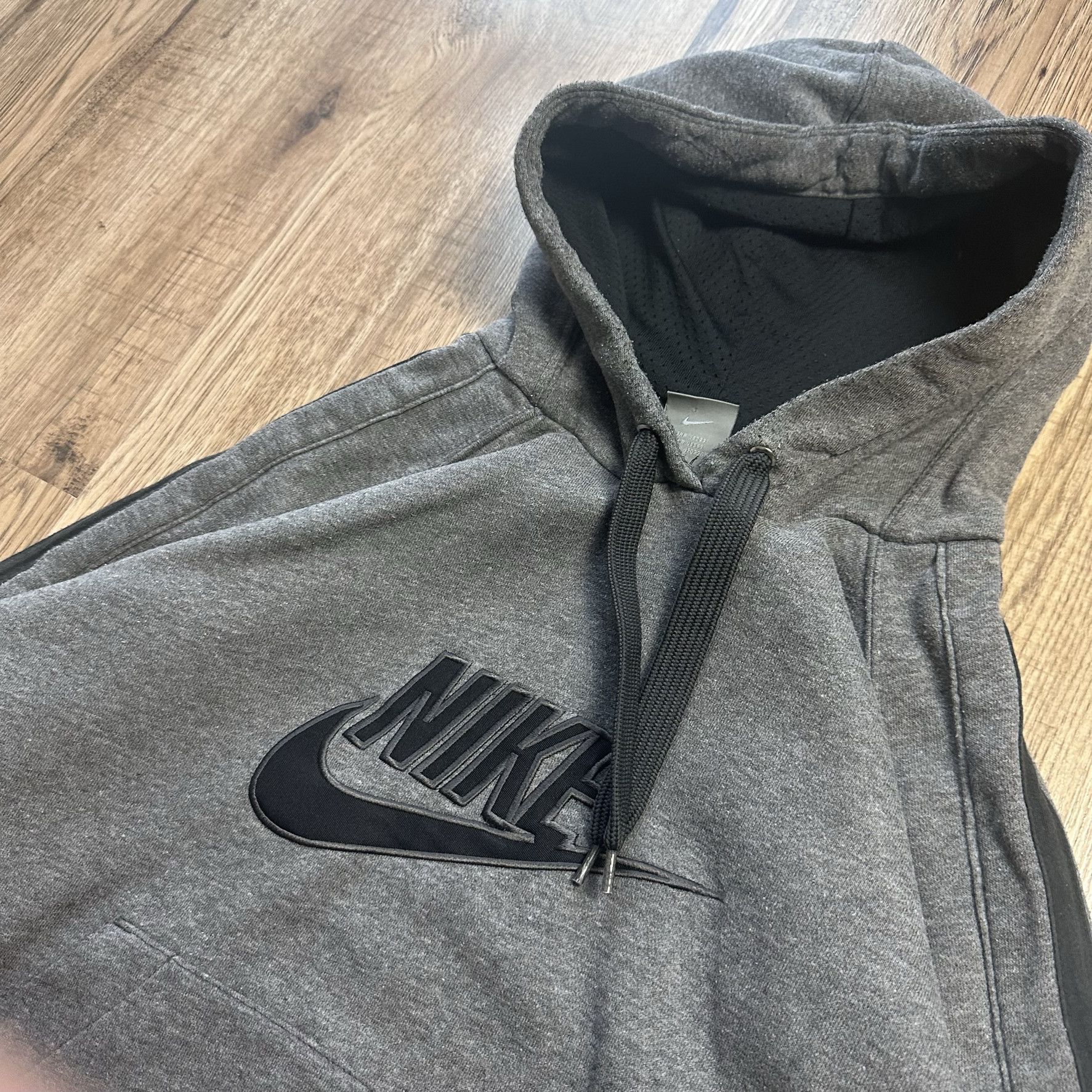 Nike × Vintage Vintage Nike spellout hoodie black size medium Size US M / EU 48-50 / 2 - 3 Thumbnail