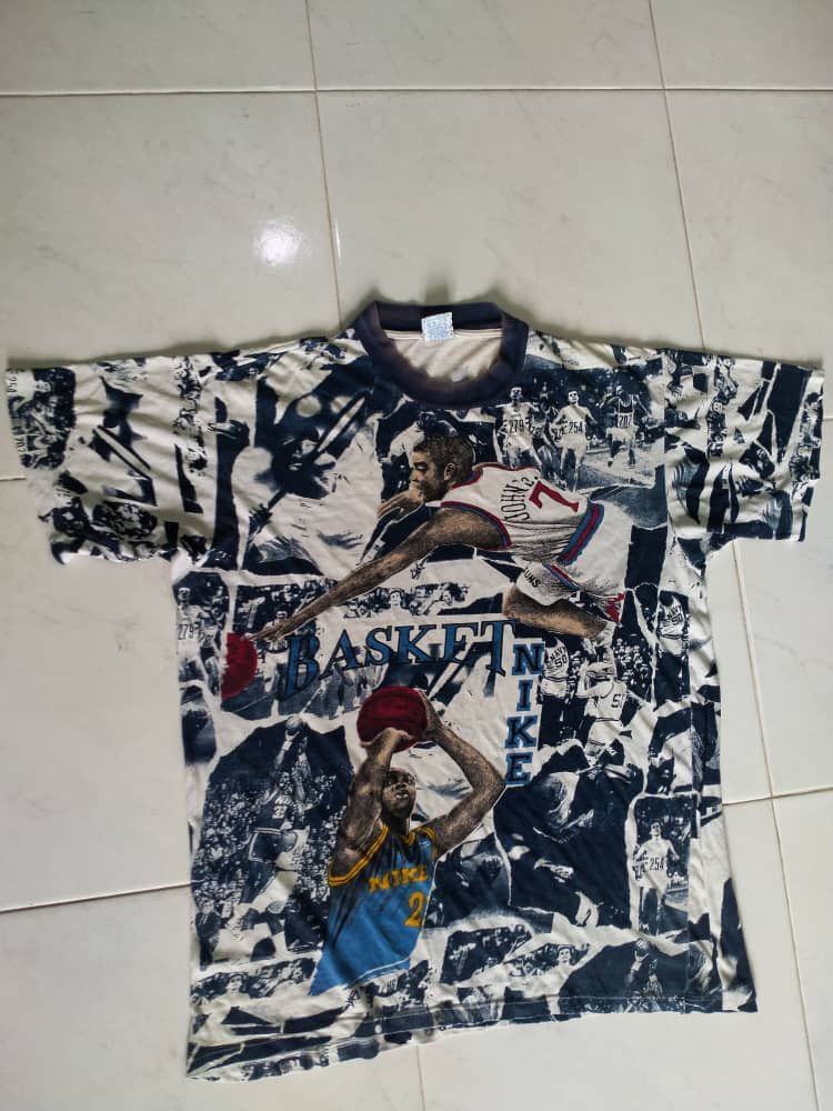 Nike Vintage Rare Nike Basketball full print t-shirt Size US L / EU 52-54 / 3 - 1 Thumbnail
