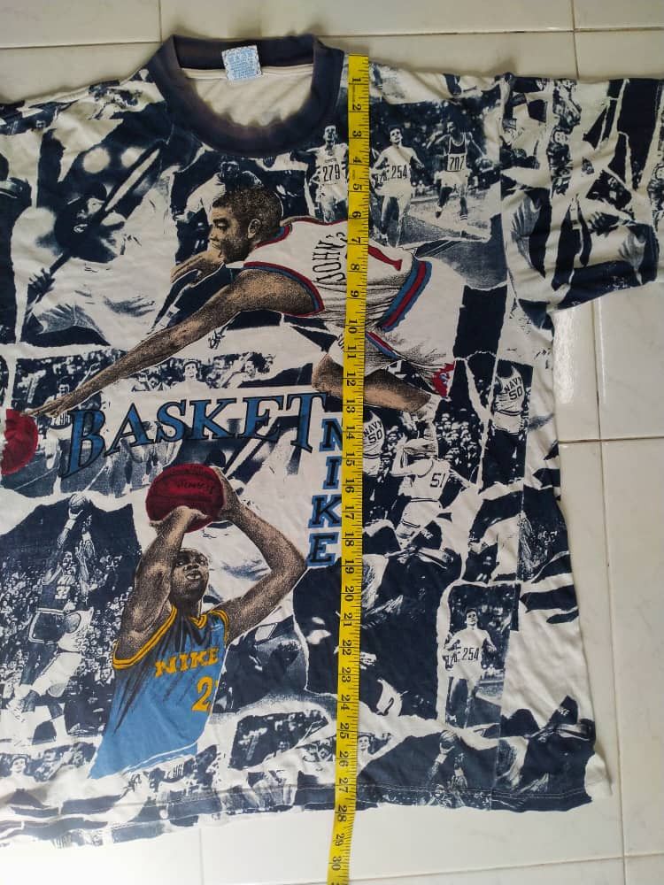 Nike Vintage Rare Nike Basketball full print t-shirt Size US L / EU 52-54 / 3 - 3 Thumbnail