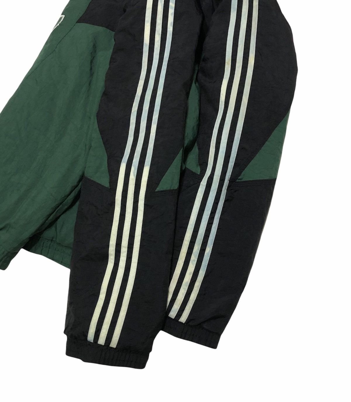 Adidas Vtg Adidas 1/2 Pullover Zip Windbreaker Jacket With Hoodie Size US L / EU 52-54 / 3 - 11 Thumbnail