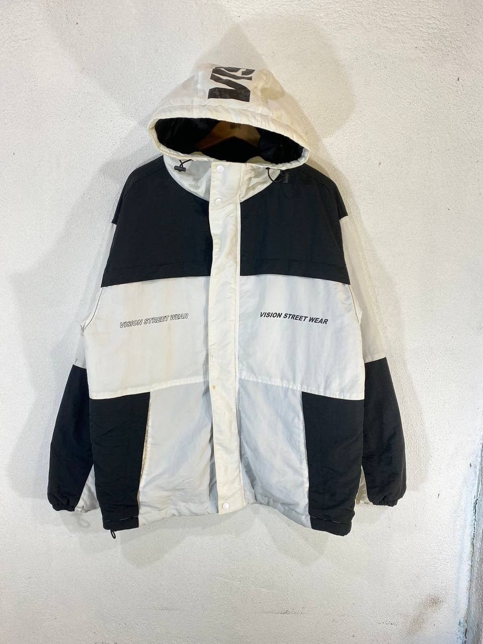 Vintage Vision Streetwear Black & White Jacket Size US L / EU 52-54 / 3 - 1 Thumbnail