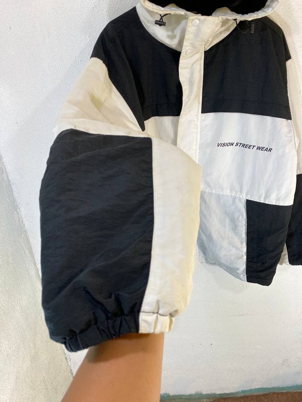 Vintage Vision Streetwear Black & White Jacket Size US L / EU 52-54 / 3 - 7 Thumbnail