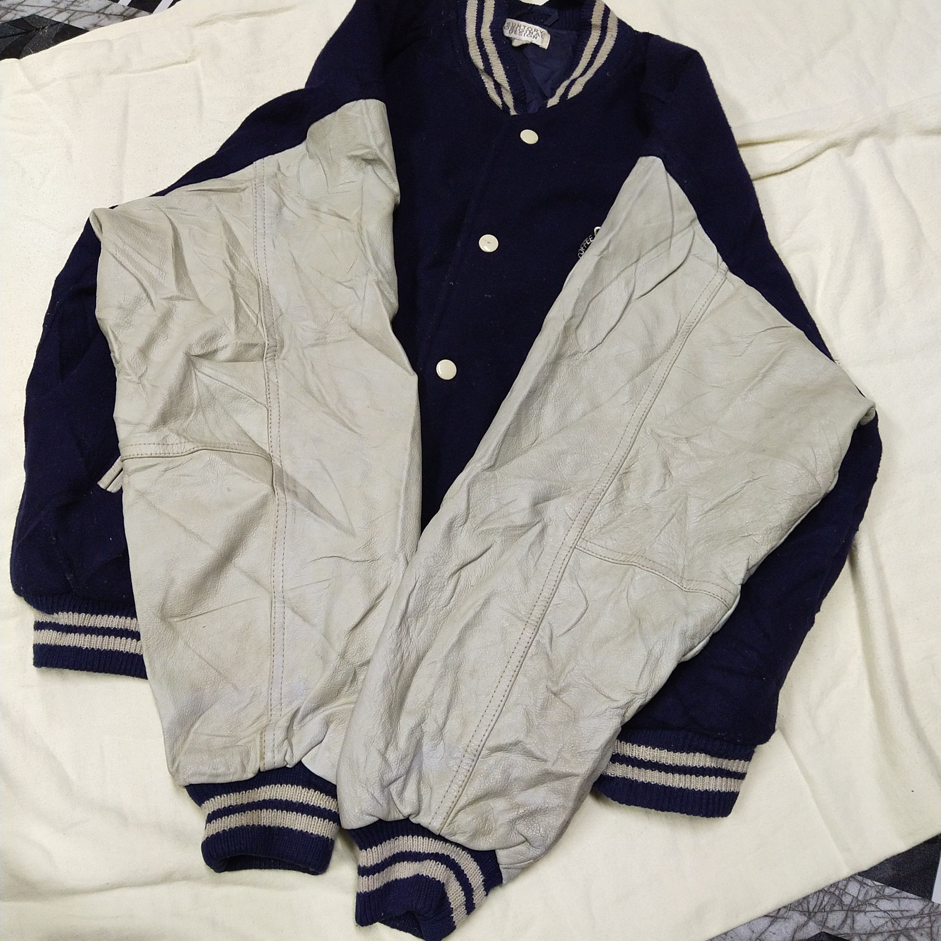 Vintage Vintage Suntory Coffee Boss Varsity Jacket Embroided Logo Size US L / EU 52-54 / 3 - 9 Thumbnail