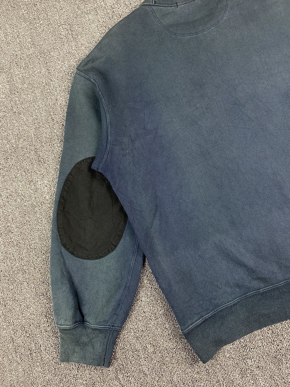 JW Anderson × Uniqlo Sunfaded Pocket Sweatshirt Elbow Patch Size US L / EU 52-54 / 3 - 9 Thumbnail