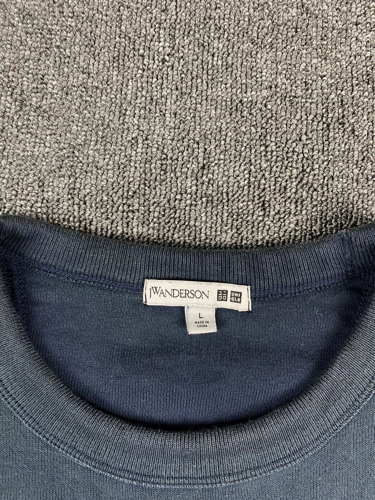 JW Anderson × Uniqlo Sunfaded Pocket Sweatshirt Elbow Patch Size US L / EU 52-54 / 3 - 3 Thumbnail
