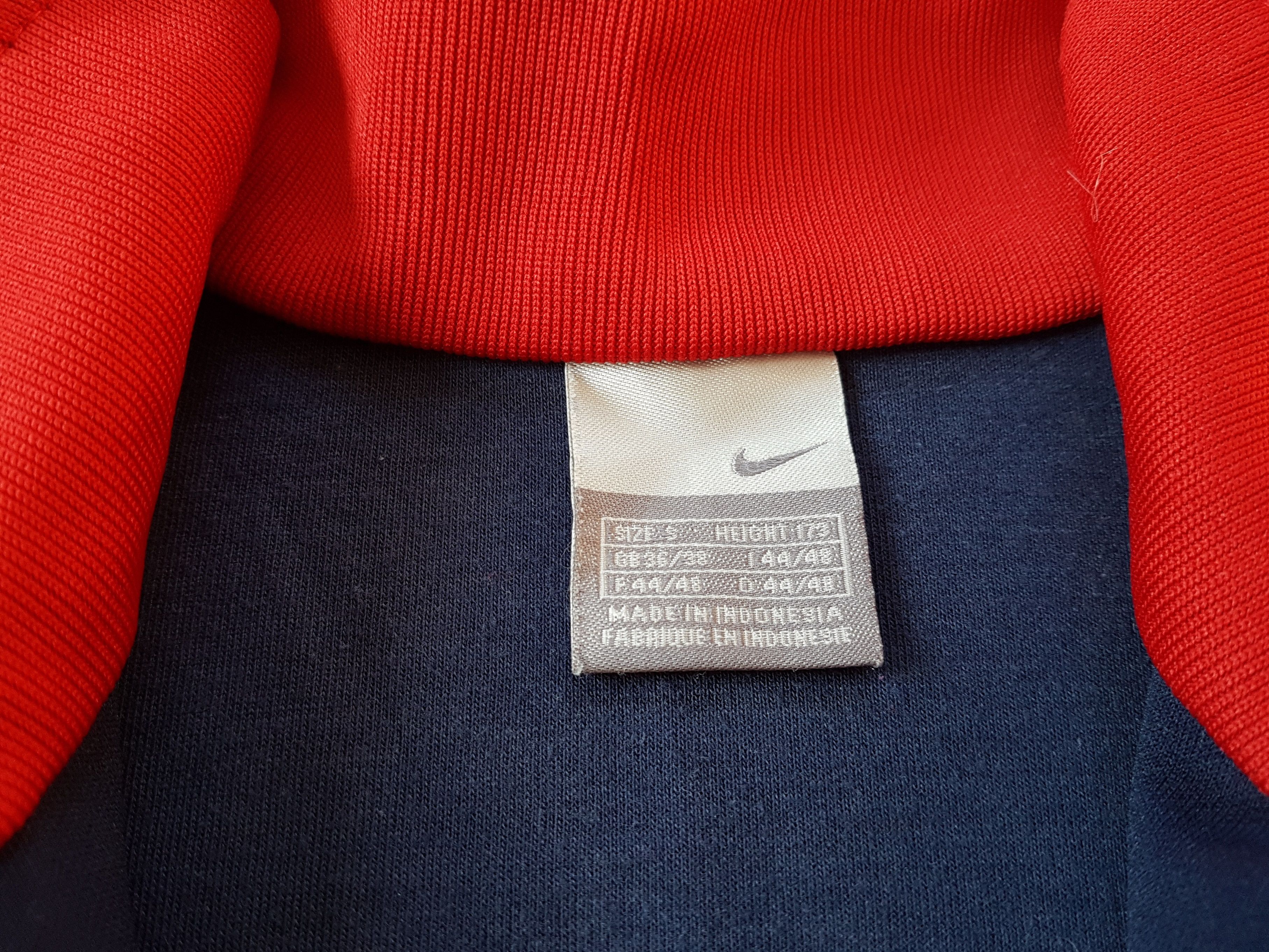 Nike Nike y2k Vintage Full Zip Track Top Jacket size S Size US S / EU 44-46 / 1 - 8 Thumbnail