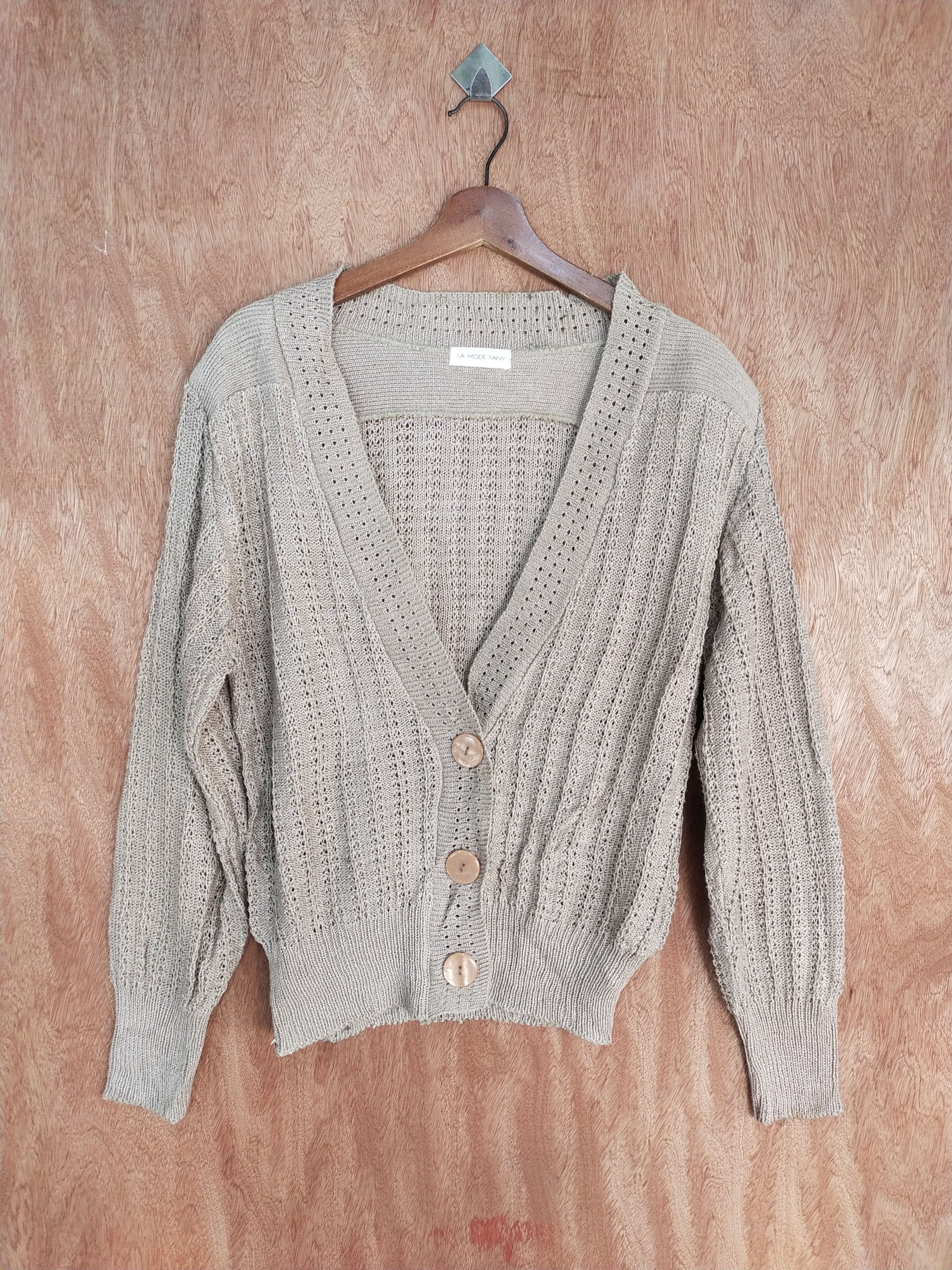 Vintage La Mode Fany cardigan light brown Knitwear #S097 Size US M / EU 48-50 / 2 - 1 Thumbnail