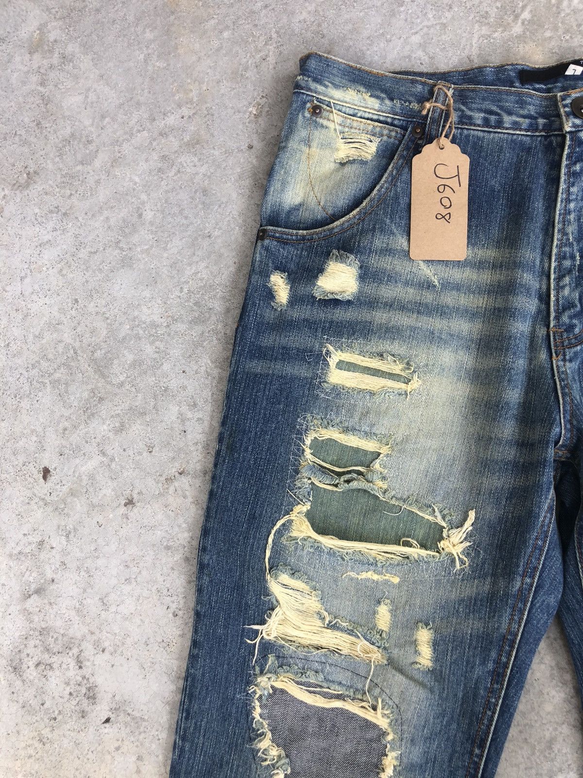 Who Decides War Rare Exhibitionist ttu Distressed Jeans Size US 33 - 4 Thumbnail