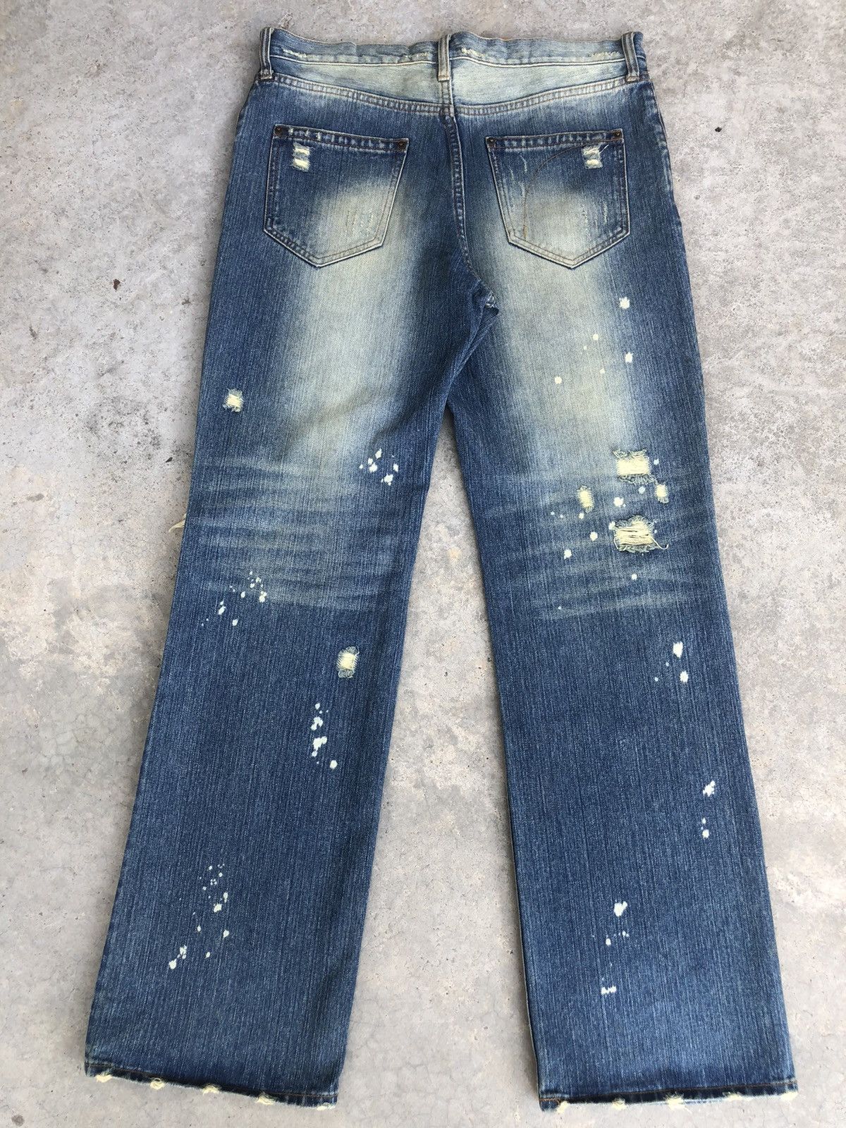 Who Decides War Rare Exhibitionist ttu Distressed Jeans Size US 33 - 2 Thumbnail