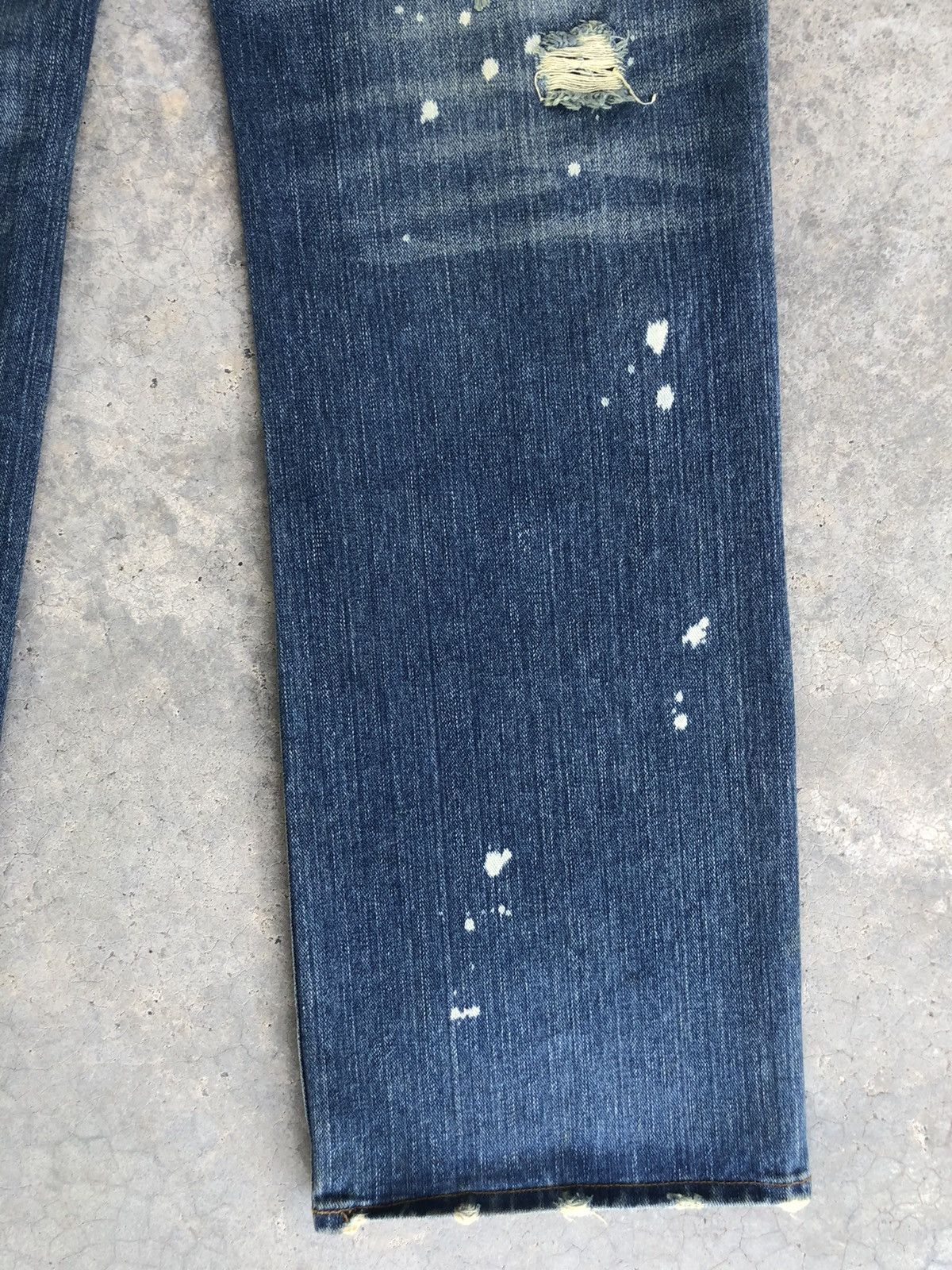 Who Decides War Rare Exhibitionist ttu Distressed Jeans Size US 33 - 16 Thumbnail