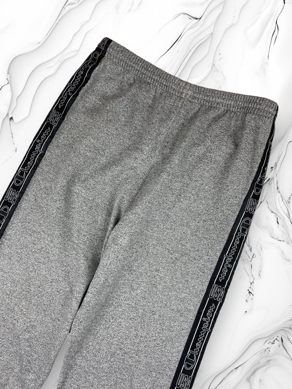 Champion Mens Vintage Champion USA Joggers Pants Size XL Size US 35 - 2 Thumbnail