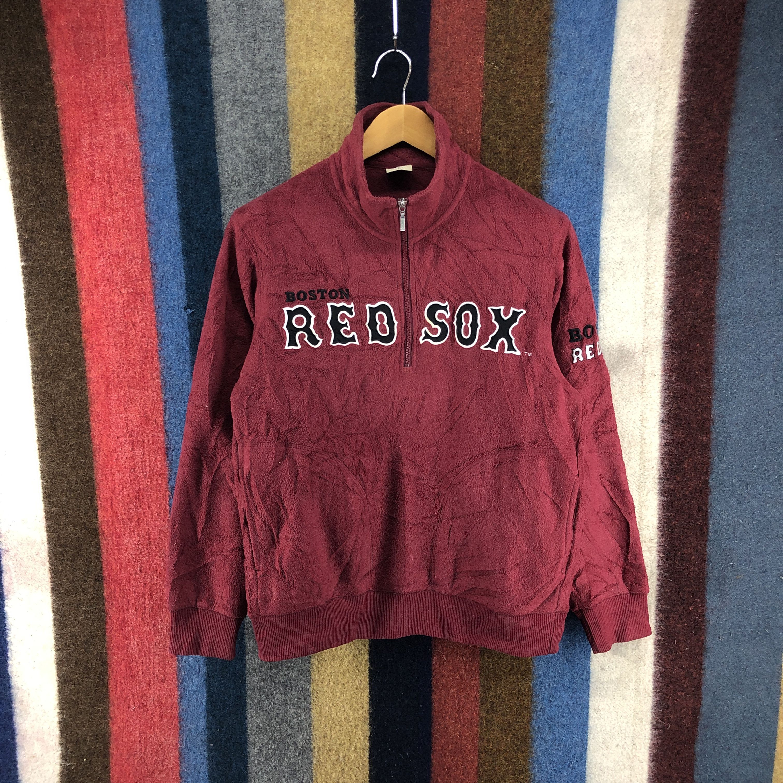 Uniqlo BOSTON RED SOX Turtle Neck Fleece #036/B Size US M / EU 48-50 / 2 - 1 Thumbnail