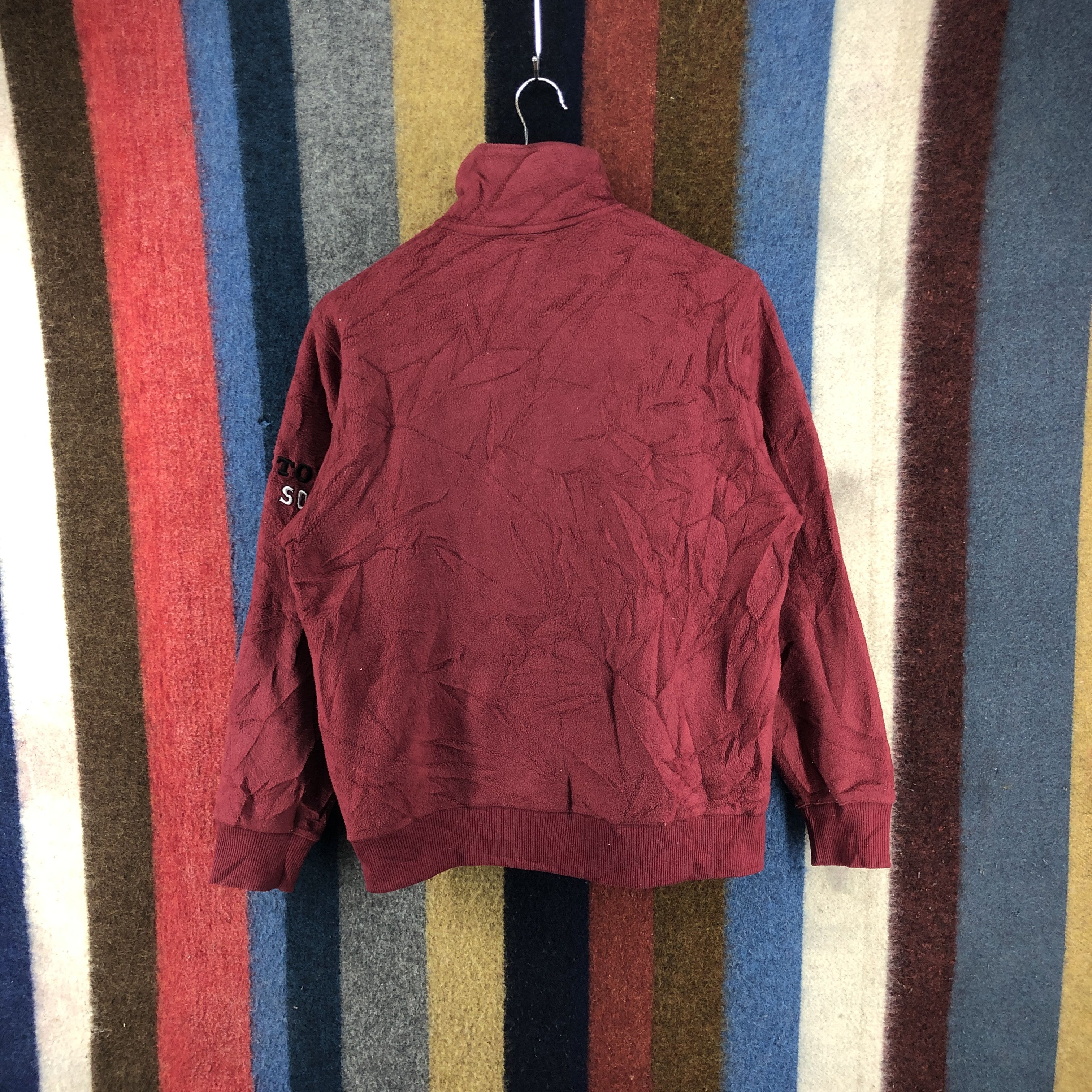 Uniqlo BOSTON RED SOX Turtle Neck Fleece #036/B Size US M / EU 48-50 / 2 - 9 Thumbnail
