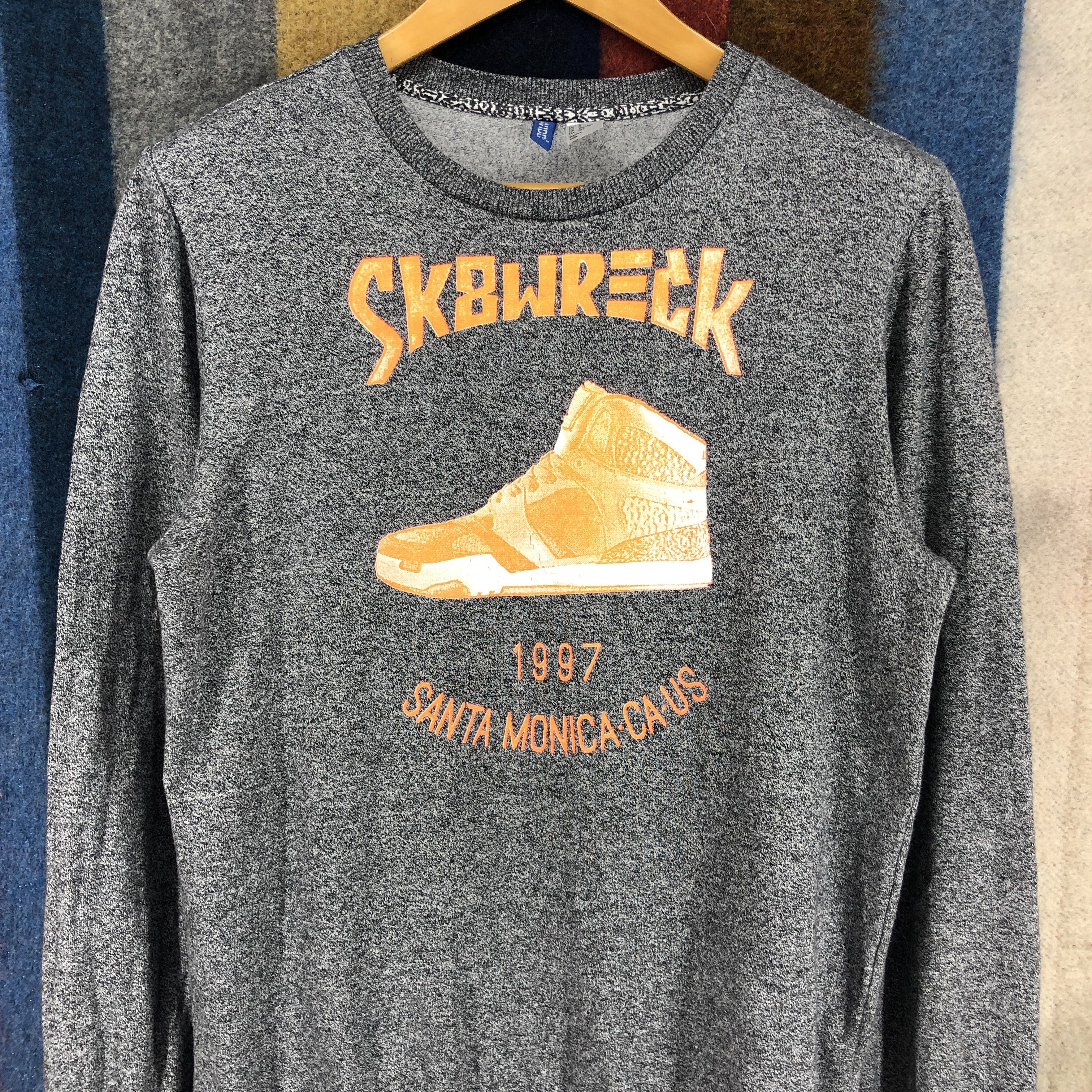 Divided SK8WRECK Santa Monica DIVIDED by H&M Sweatshirt #0515/V Size US S / EU 44-46 / 1 - 2 Thumbnail