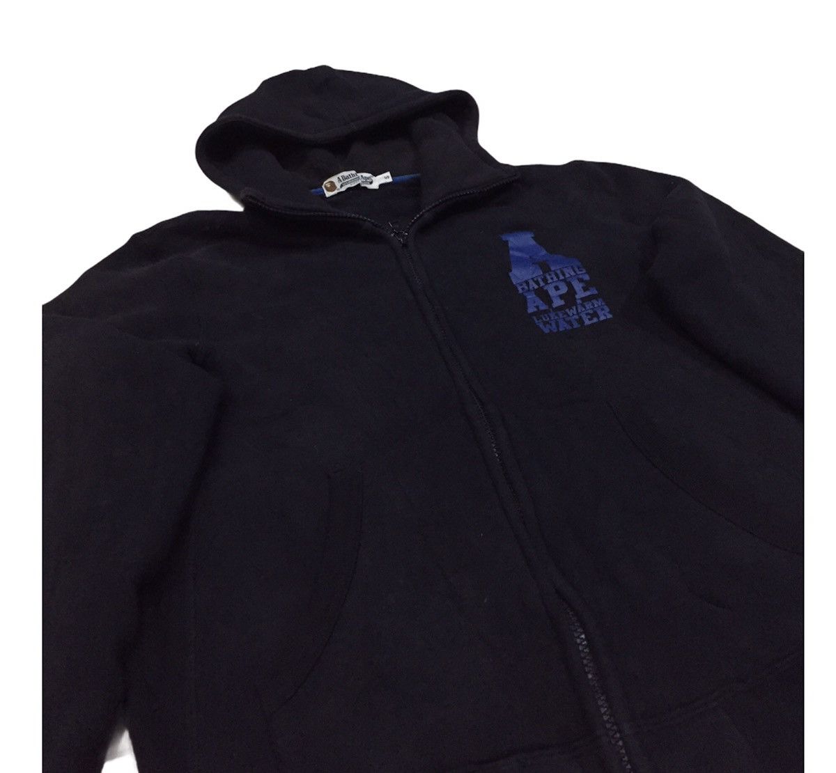 Bape Vintage zipper Bathing Ape Hoodie jacket Size US S / EU 44-46 / 1 - 3 Thumbnail