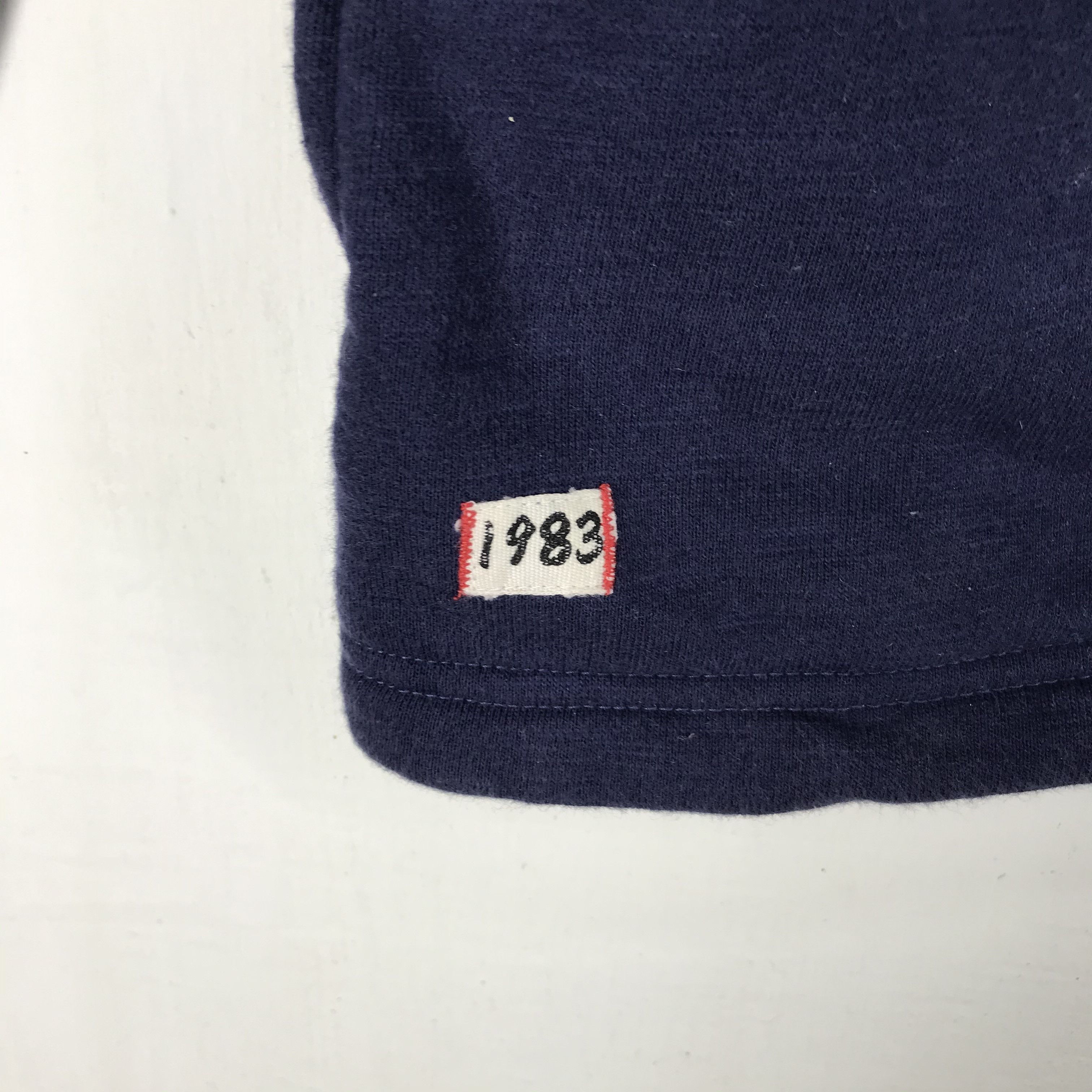 Disney Y2K Vintage TOKYO DISNEY RESORT Hoodie Pullover #2288-80 Size US M / EU 48-50 / 2 - 7 Thumbnail
