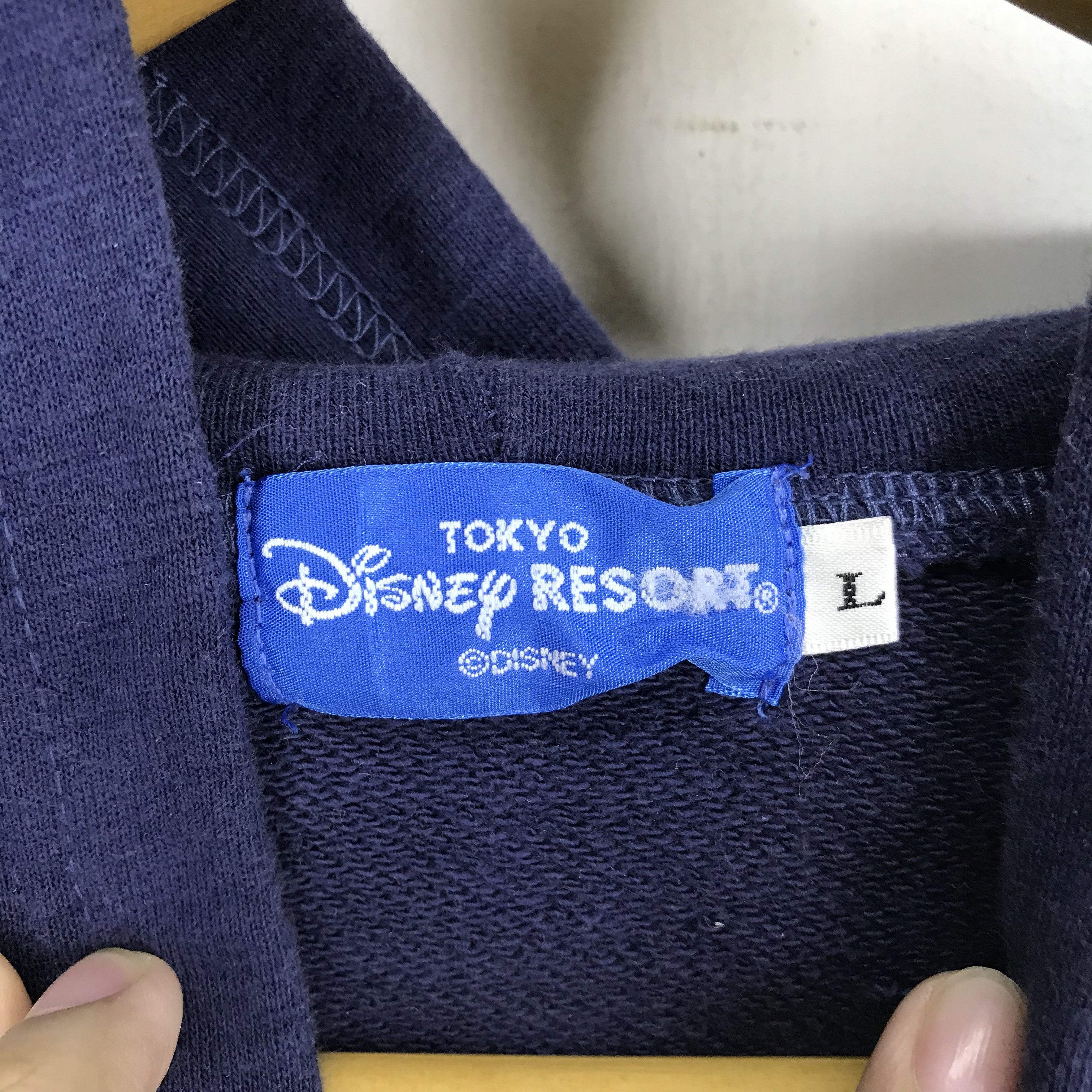 Disney Y2K Vintage TOKYO DISNEY RESORT Hoodie Pullover #2288-80 Size US M / EU 48-50 / 2 - 10 Thumbnail