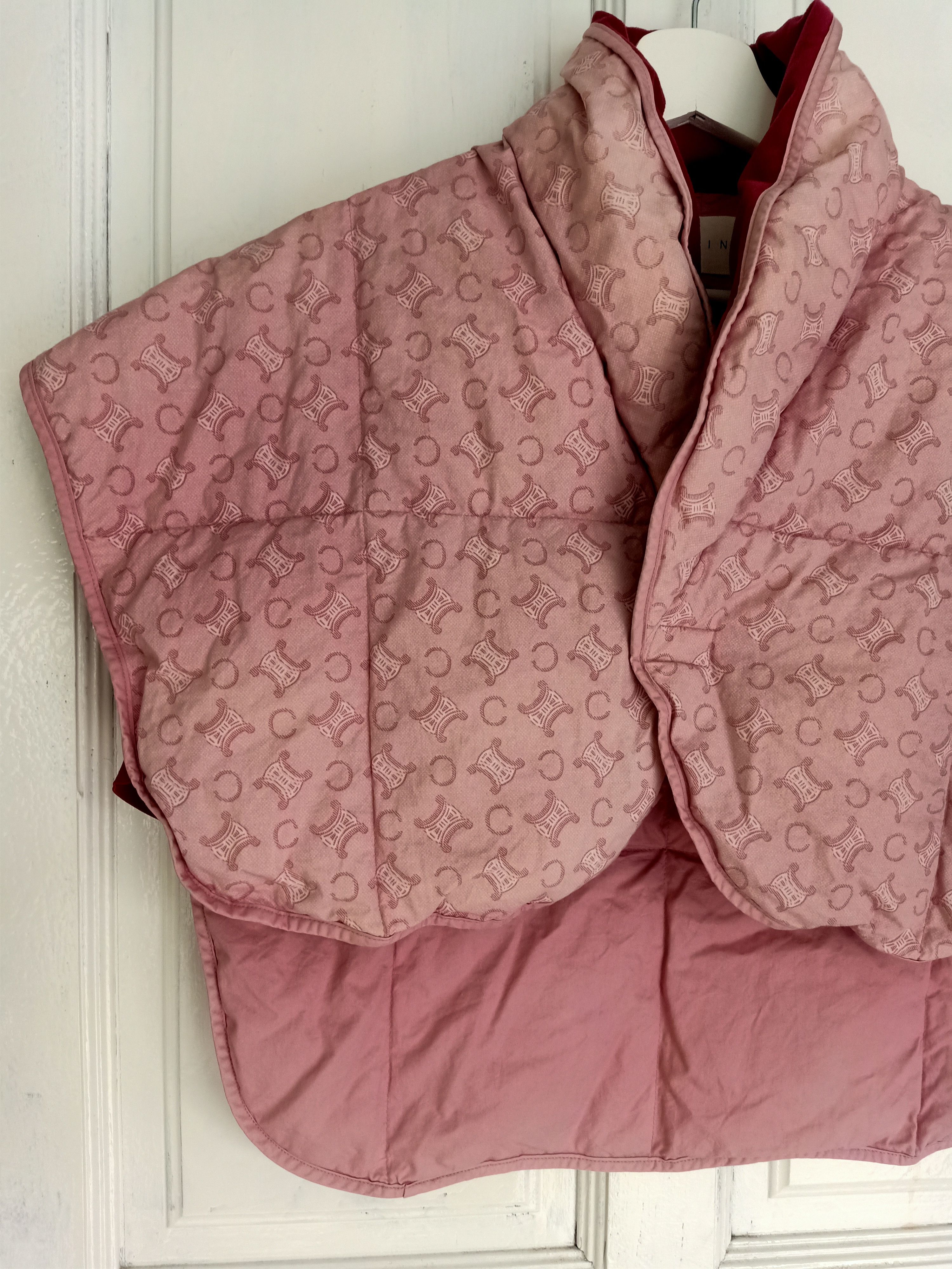 Celine Celine Monogram Ponchos Down Size US M / EU 48-50 / 2 - 7 Thumbnail
