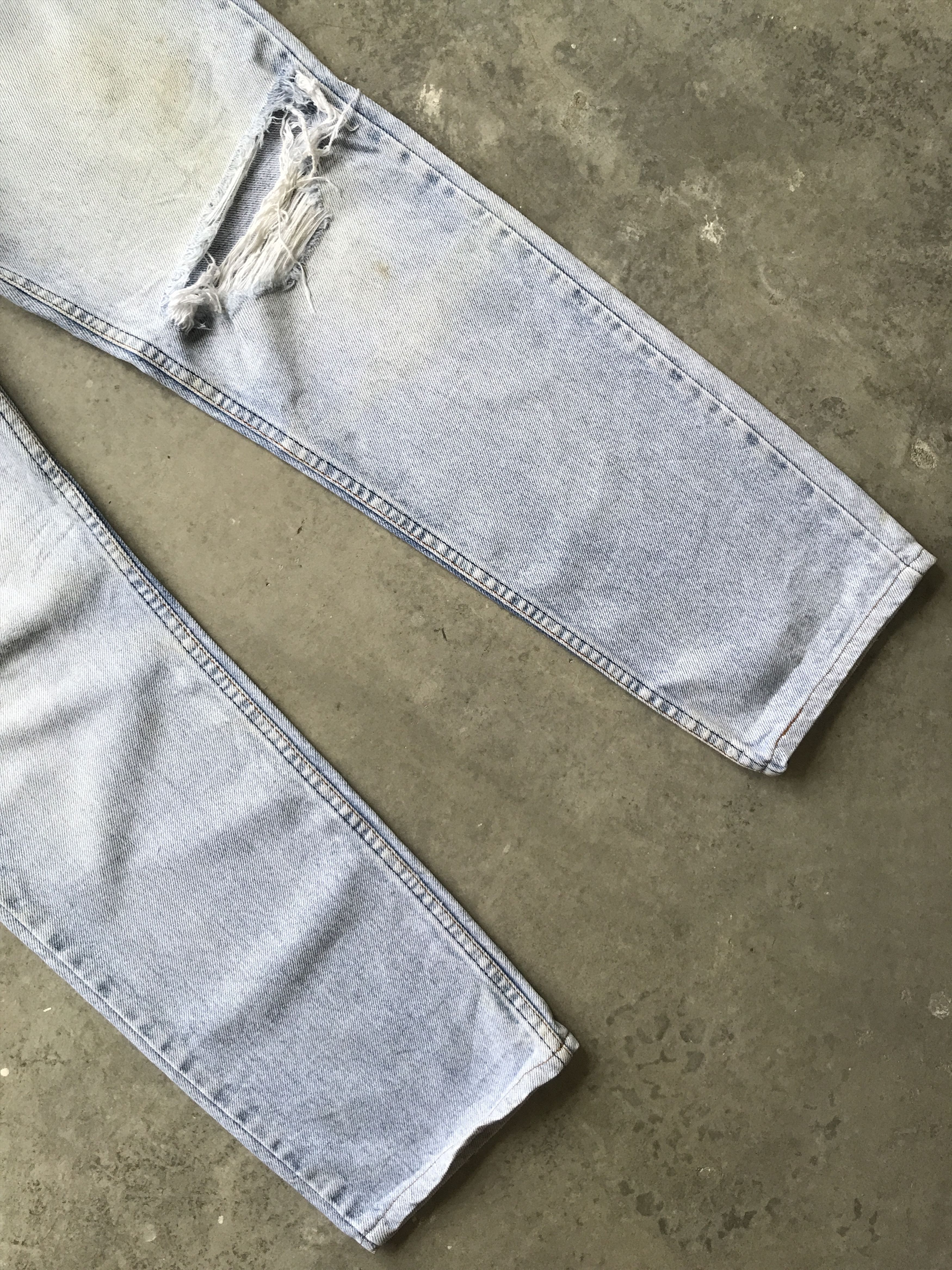 Levi's VLEV15- Vintage Levis Distressed Denim Size US 30 / EU 46 - 3 Thumbnail