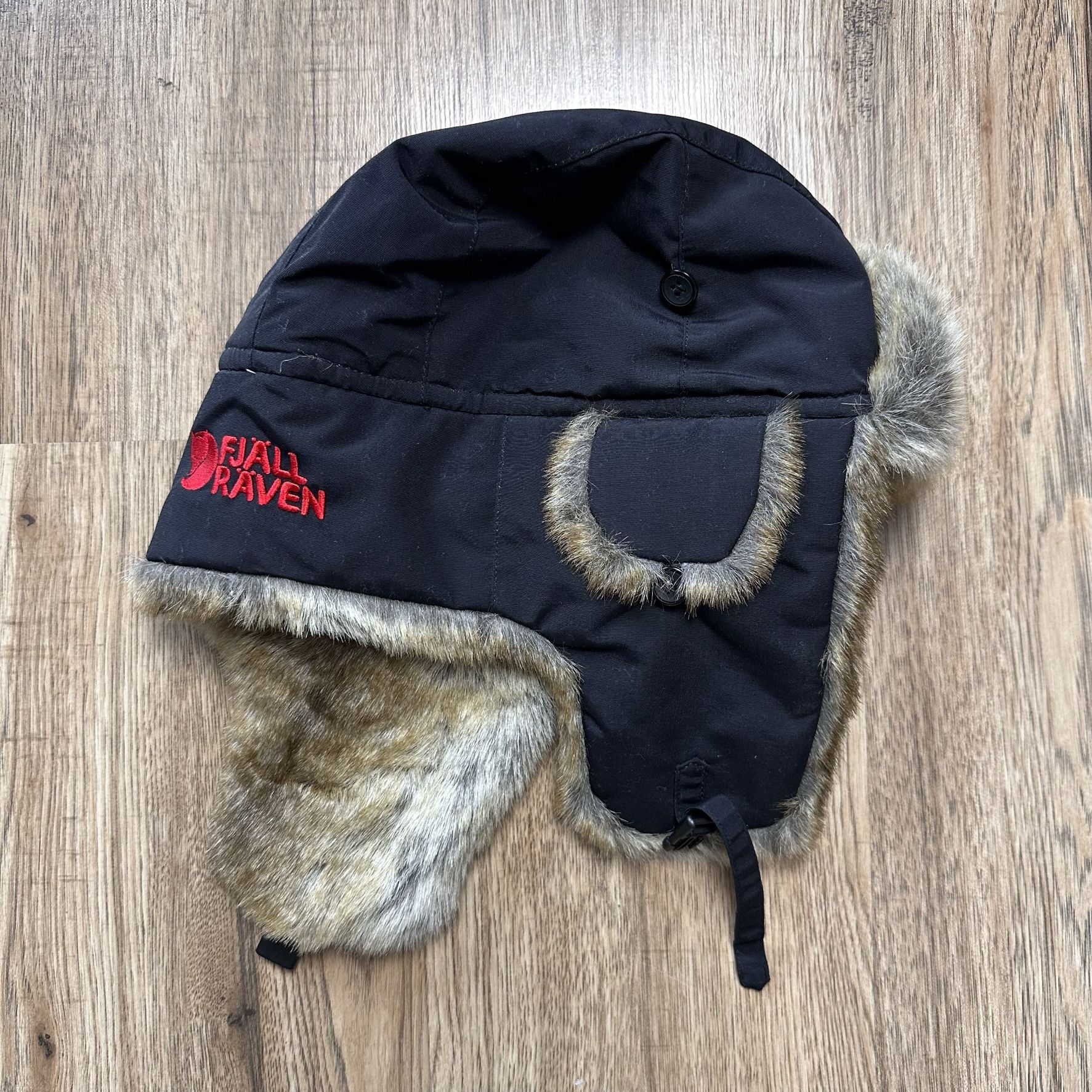 Fjallraven store trapper hat