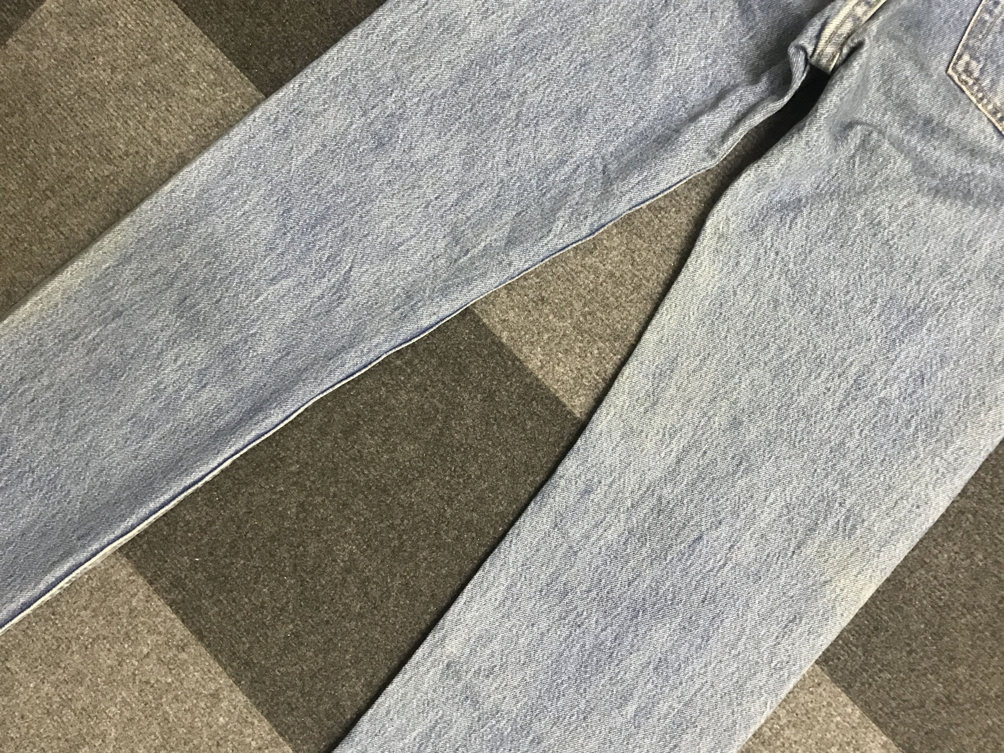 Levi's VL162-Vintage Levis 501 Medium Wash Jeans Size US 27 - 11 Thumbnail