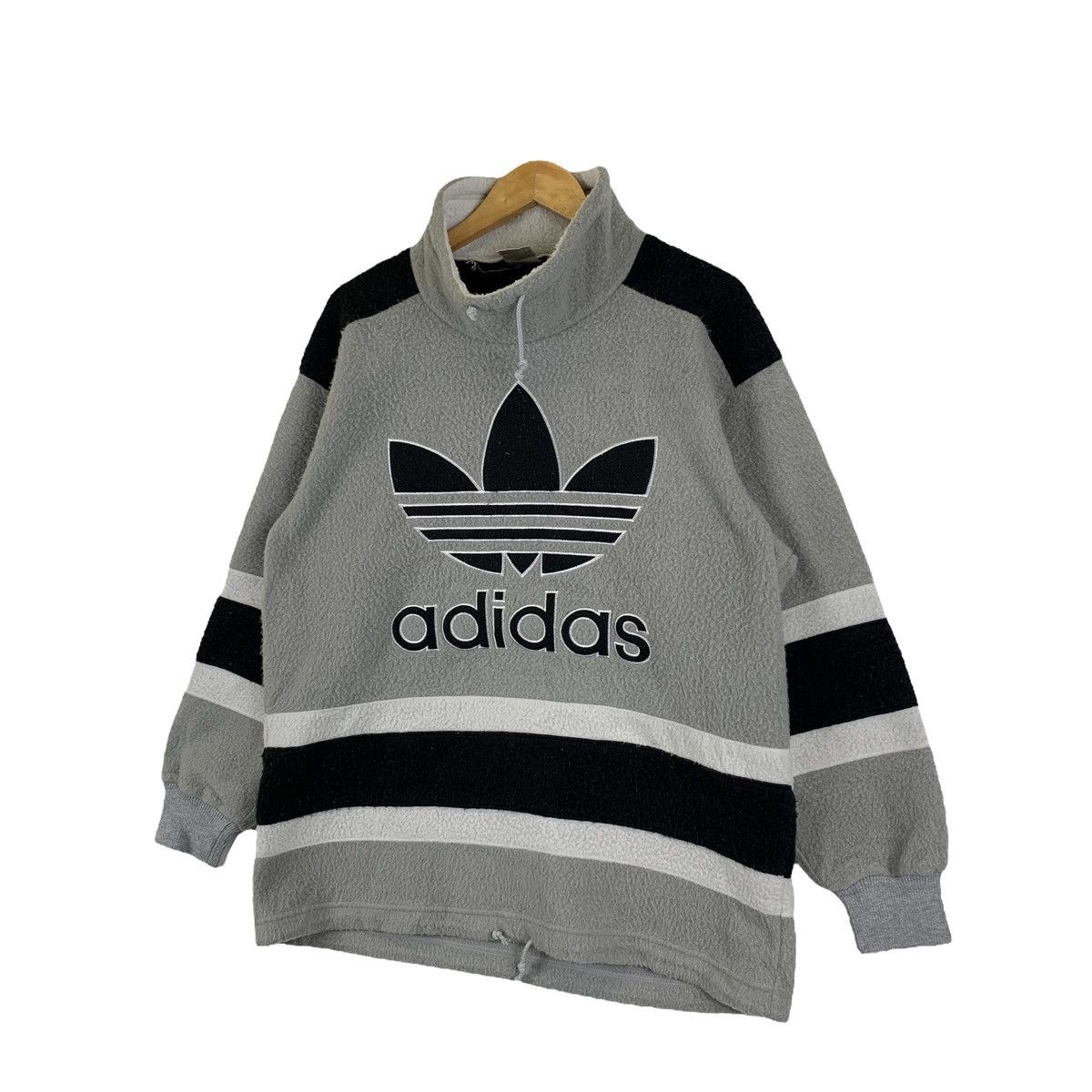 Adidas × Vintage Vintage ADIDAS Trefoil Sports Embroidery Fleece Sweatshirt Size US L / EU 52-54 / 3 - 3 Thumbnail