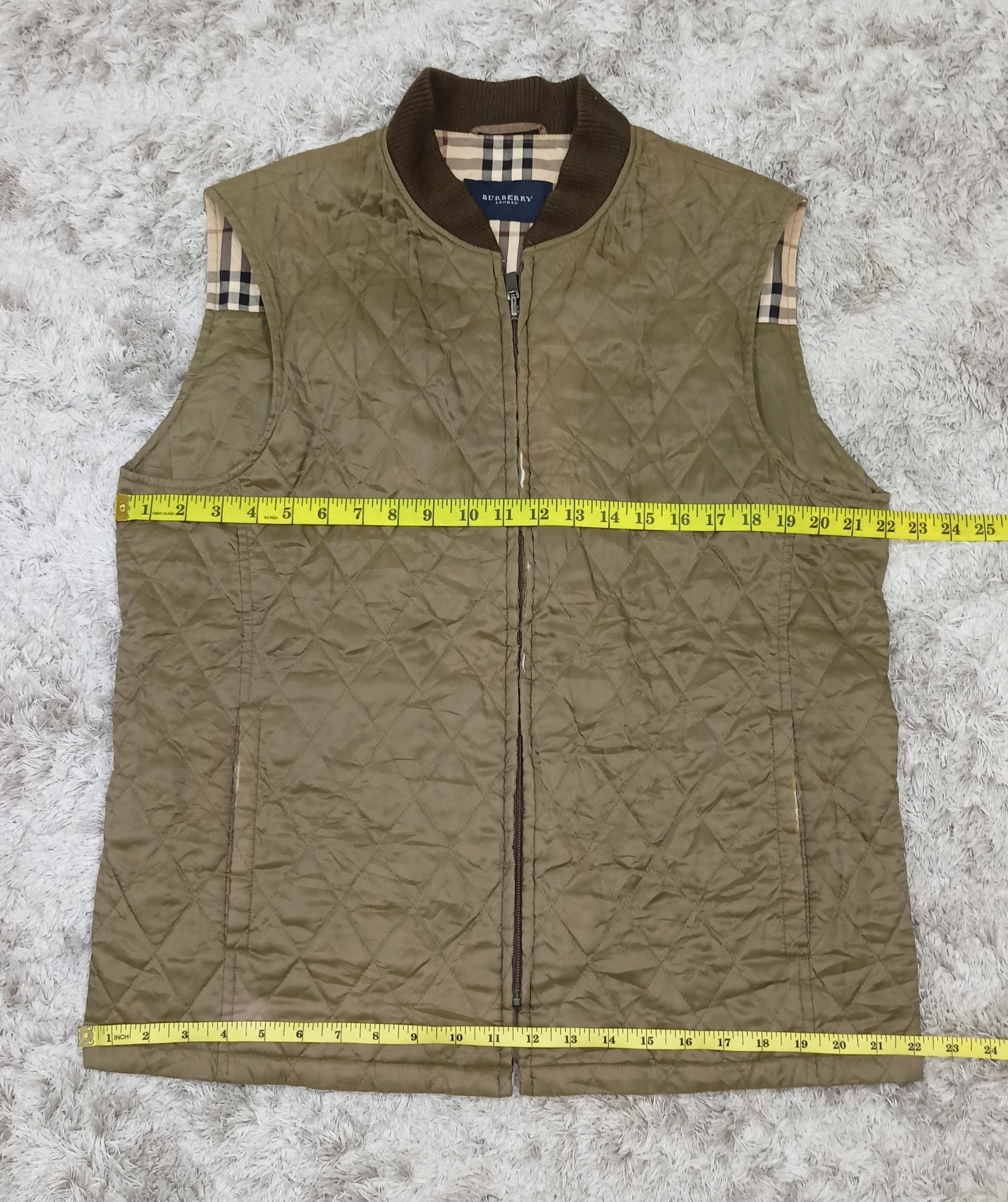 Burberry Burberry London Quilted Vest Jacket Size US XL / EU 56 / 4 - 24 Thumbnail