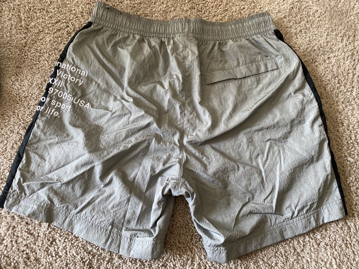 Nike Nike 6” inseam nylon shorts Size US 32 / EU 48 - 1 Thumbnail