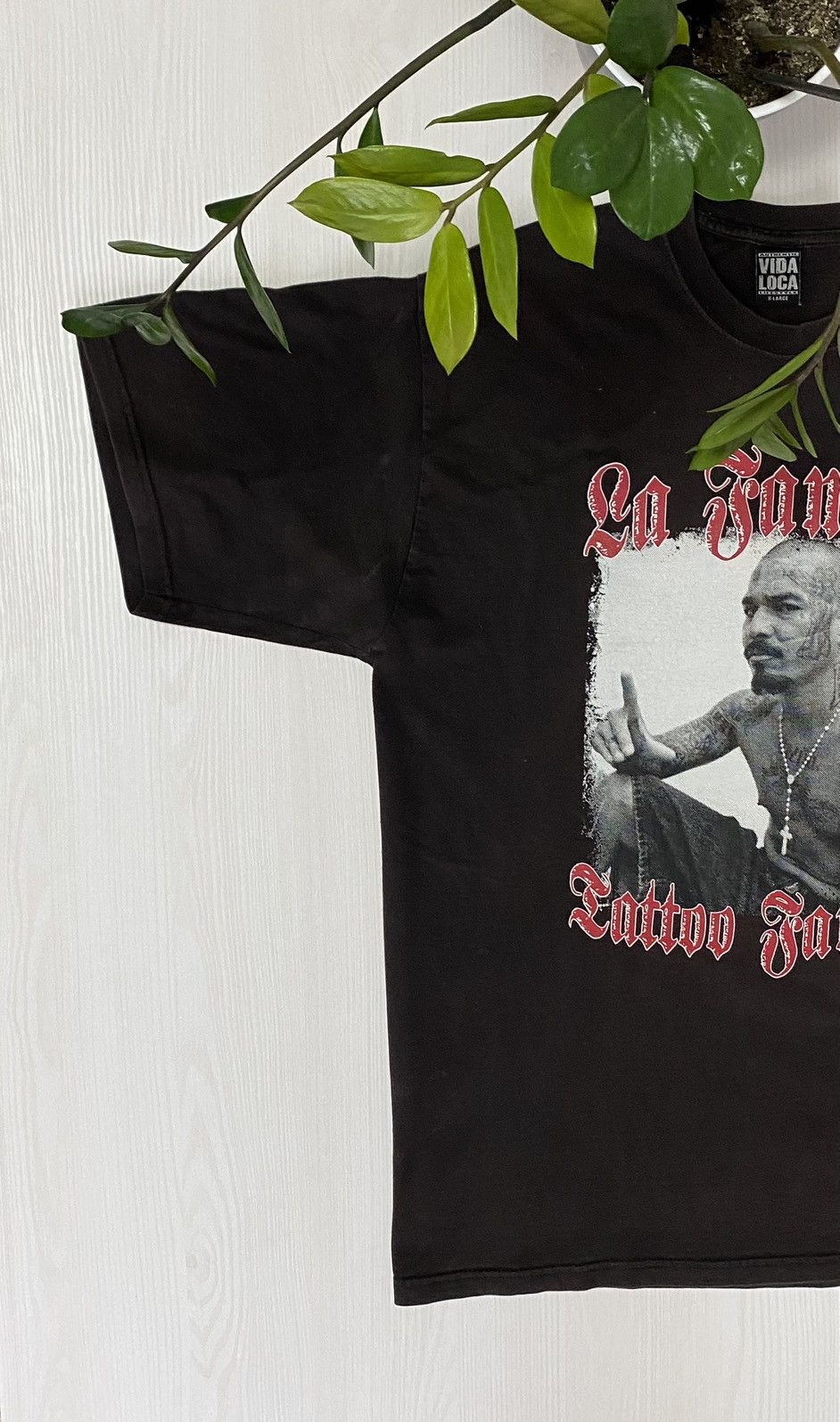 Fashion Victim × Vintage Vintage 2000s FASHION VICTIM GANGSTER TATOO MAN t-shirt y2k Size US XL / EU 56 / 4 - 2 Thumbnail