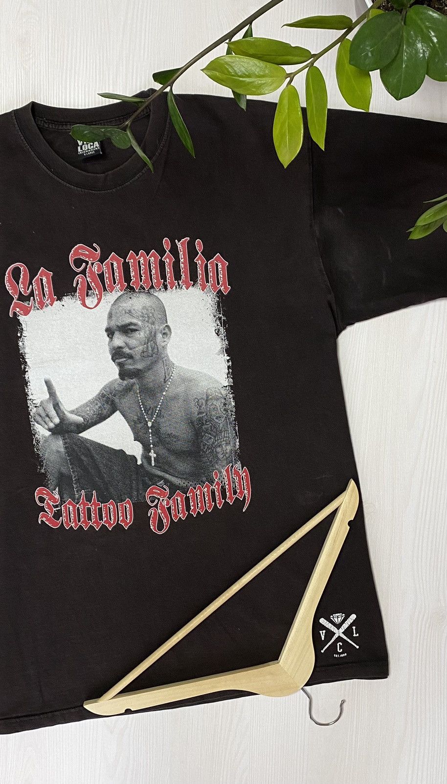 Fashion Victim × Vintage Vintage 2000s FASHION VICTIM GANGSTER TATOO MAN t-shirt y2k Size US XL / EU 56 / 4 - 1 Thumbnail