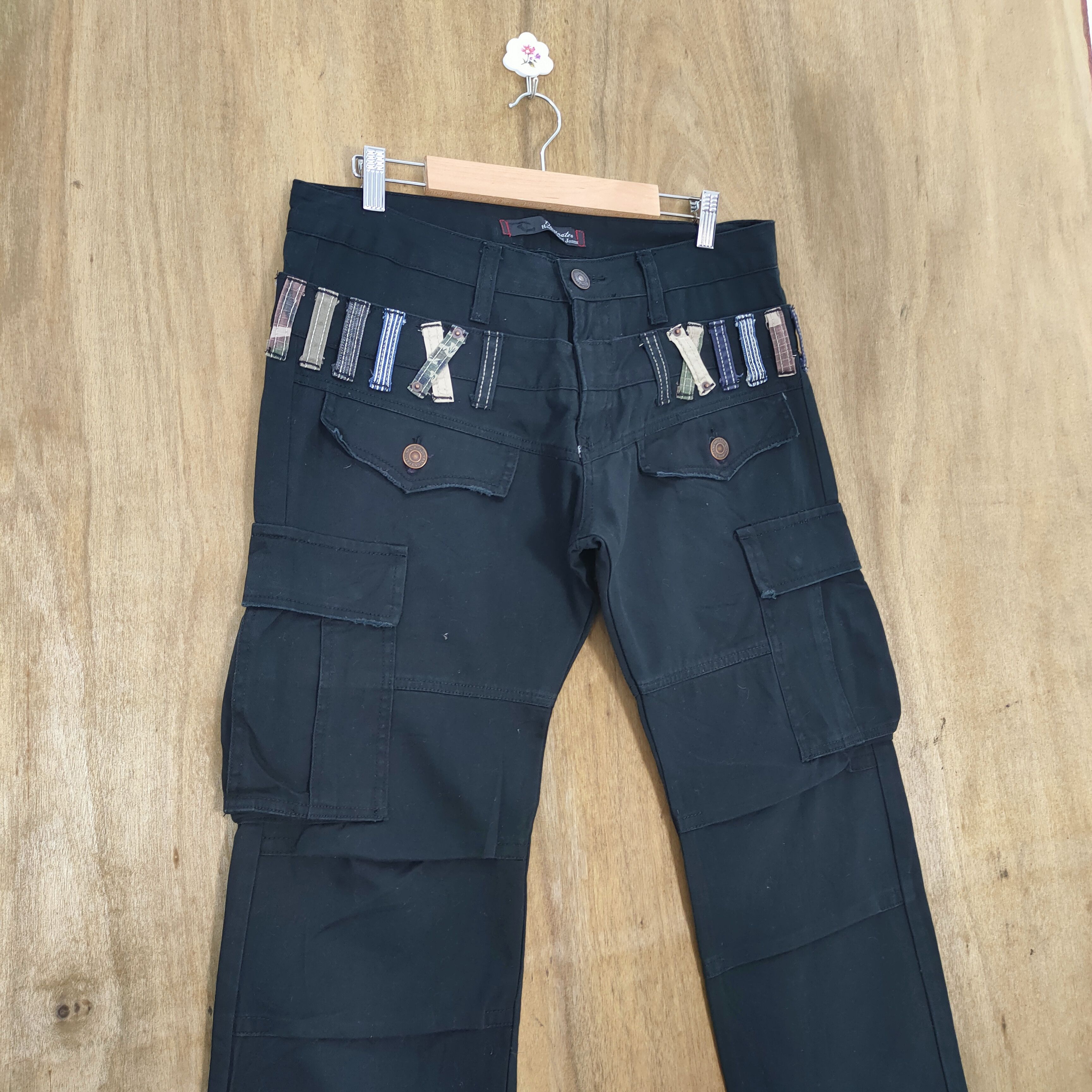 Japanese Brand #1 DOMINATED DOUBLE WAIST BLACK CARGO PANTS Size US 32 / EU 48 - 4 Thumbnail