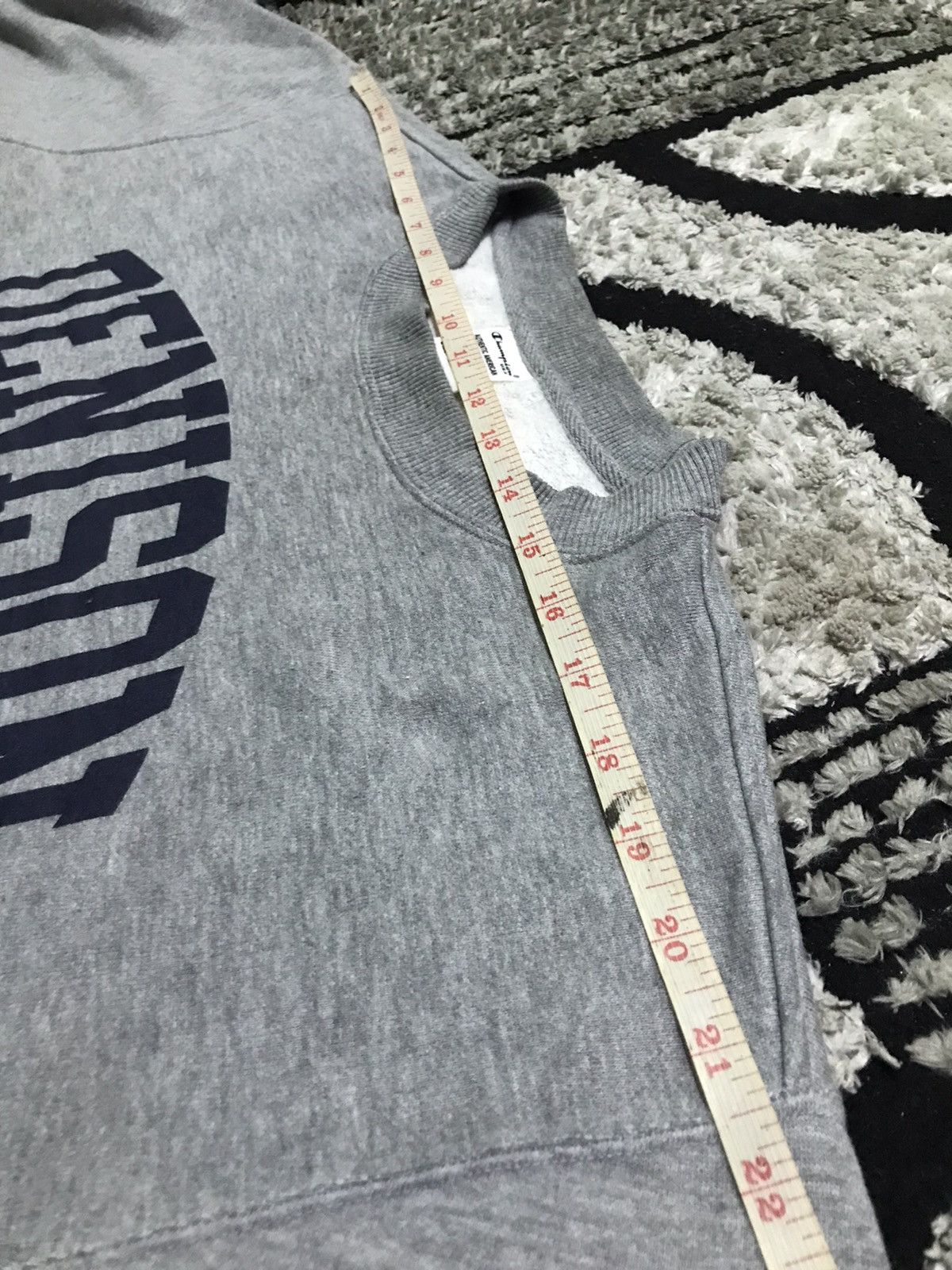 Champion Champion sweatshirt Size US L / EU 52-54 / 3 - 7 Thumbnail