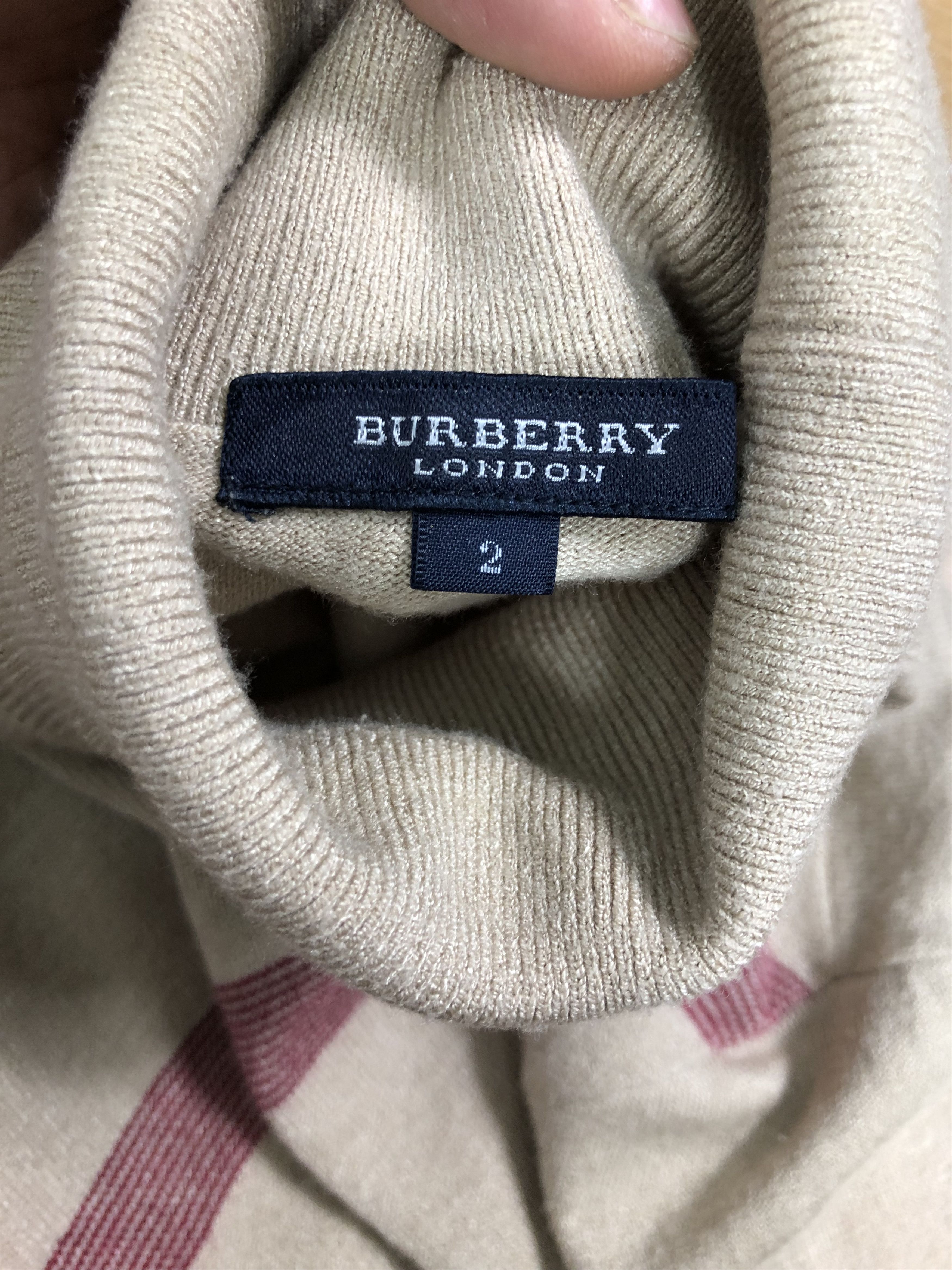 Burberry RARE🔥BURBERRY JAPAN TURTLE NECK RAYON BLEND S/S SWEATER Size S / US 4 / IT 40 - 5 Thumbnail