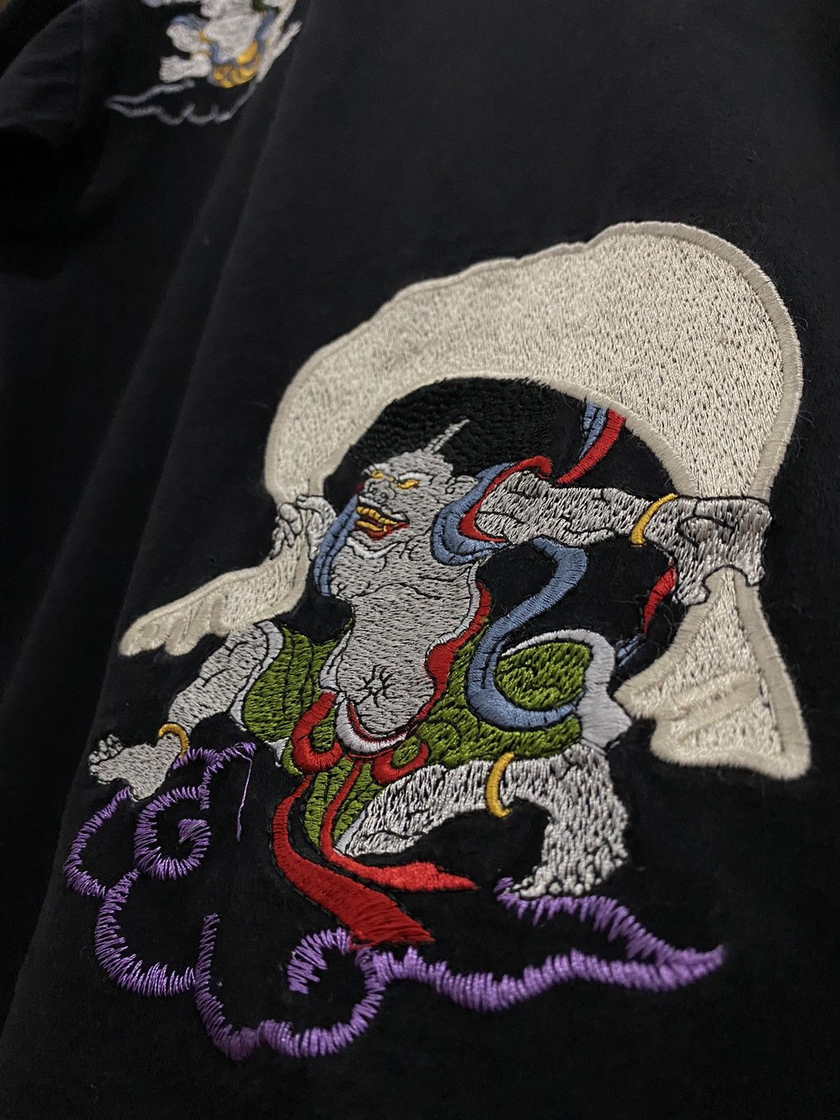 Vintage Vintage Bootleg SUKAJAN DEMONIC EVIL EMBROIDED T-Shirt Size US XL / EU 56 / 4 - 4 Thumbnail