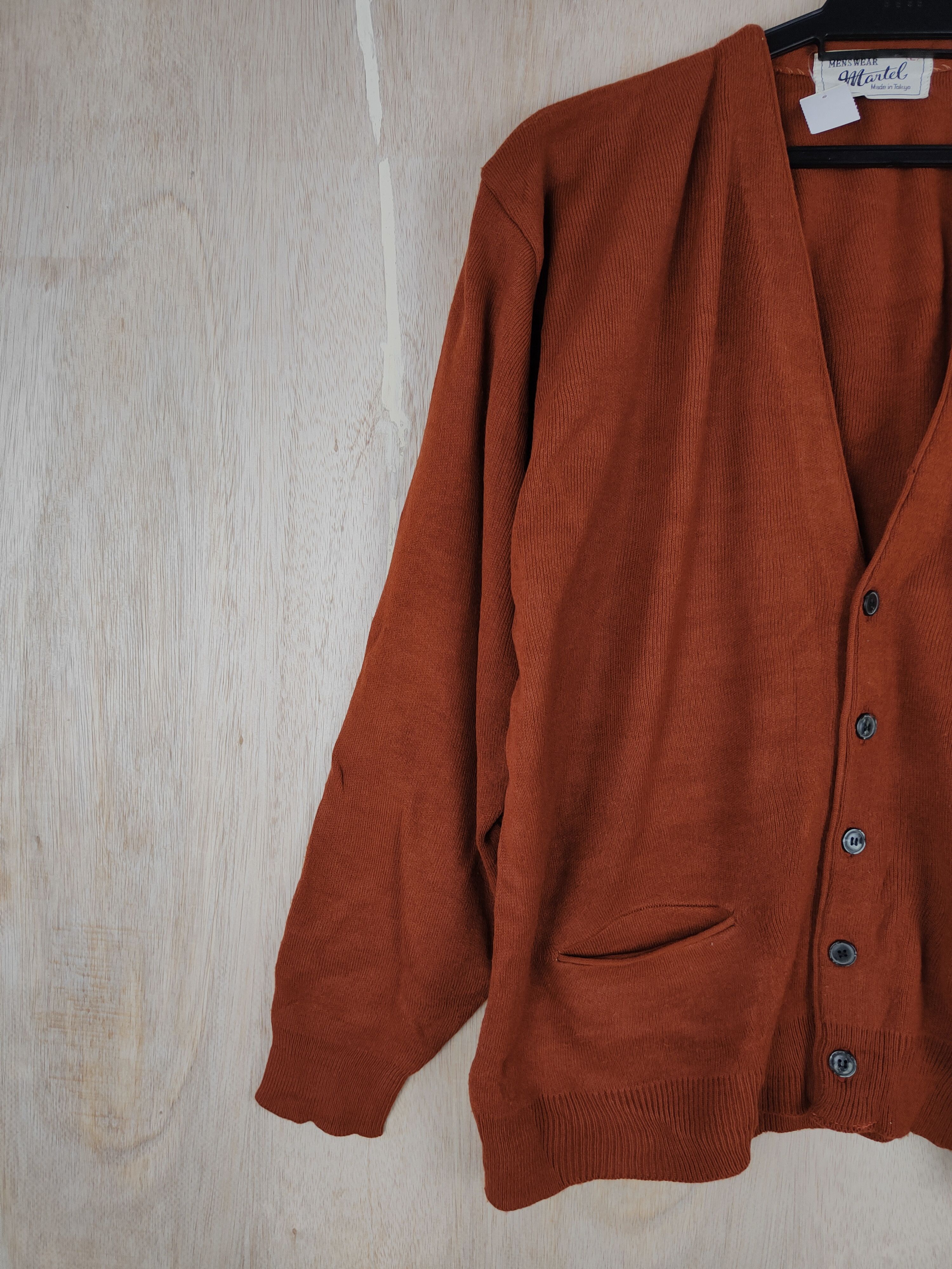 Japanese Brand Mantel made in Tokyo japan Maroon cardiga Sweater #4263 Size US L / EU 52-54 / 3 - 5 Thumbnail