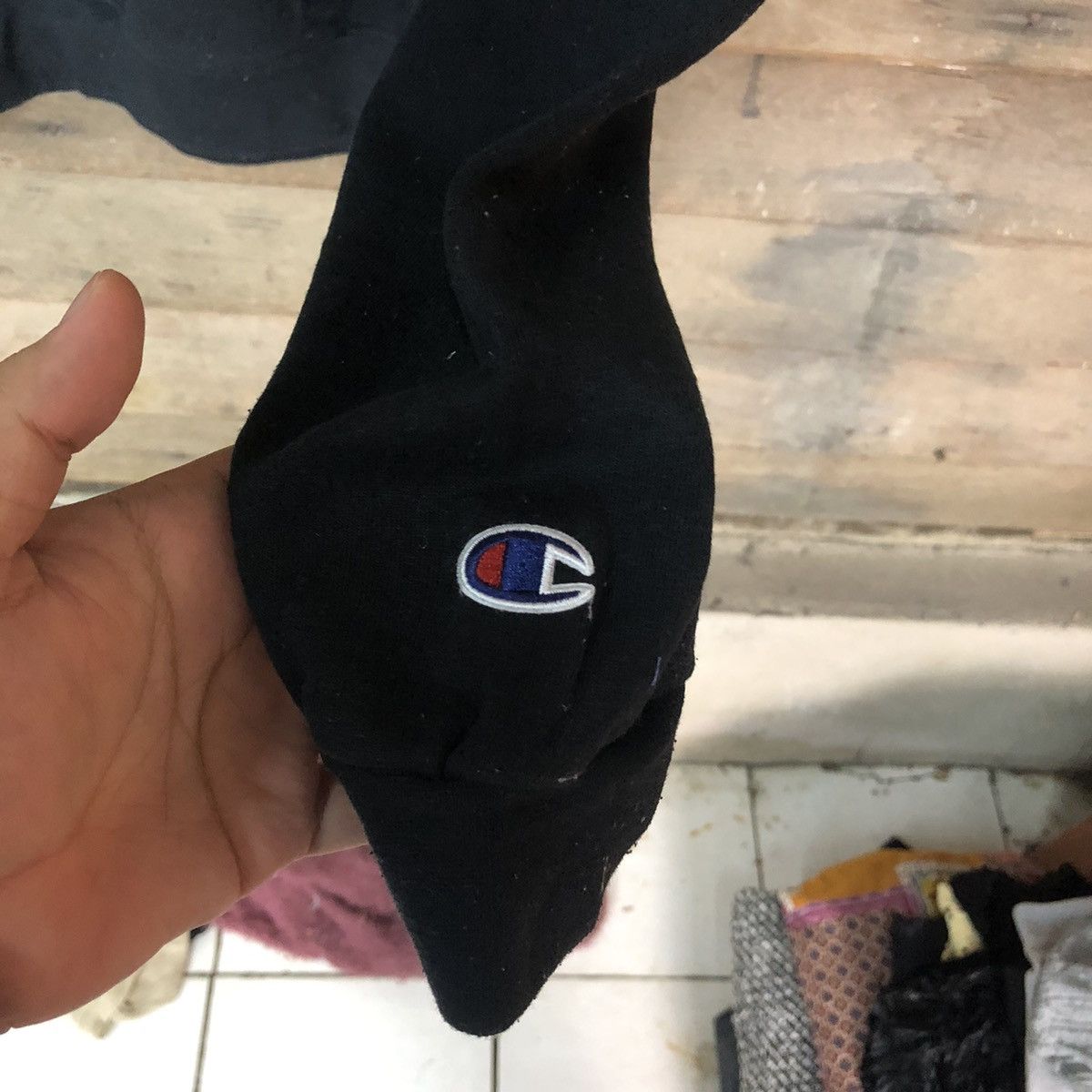 Champion Champion Black Hoodie sweatshirt #008B Size US L / EU 52-54 / 3 - 7 Thumbnail