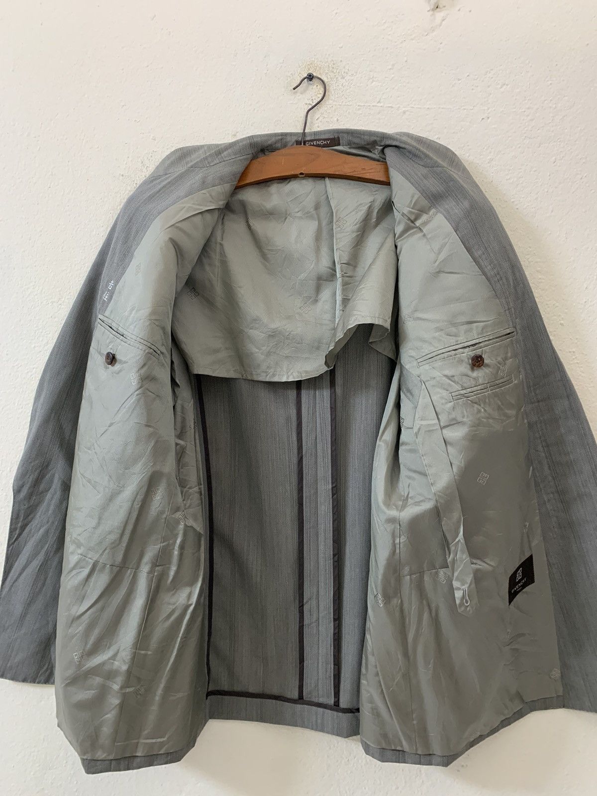 Givenchy Vintage Givenchy Blazer Size US M / EU 48-50 / 2 - 6 Thumbnail