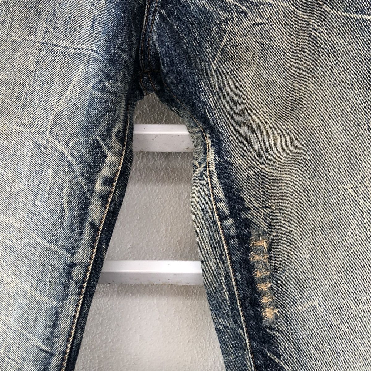 Japanese Brand KUI distressed flared denim bell bottom Size US 34 / EU 50 - 6 Thumbnail