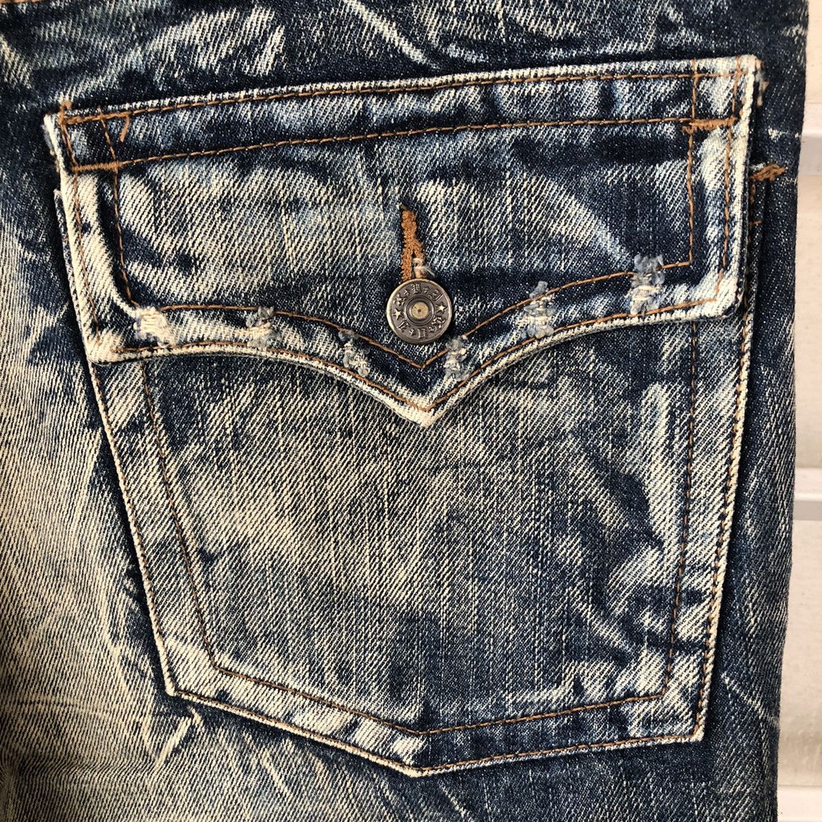 Japanese Brand KUI distressed flared denim bell bottom Size US 34 / EU 50 - 14 Thumbnail
