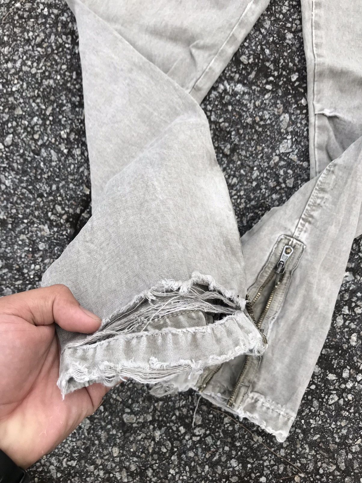 (+)PEOPLE Vintage Italian Designers (+) People Distressed Cargo Pants Size US 31 - 11 Thumbnail