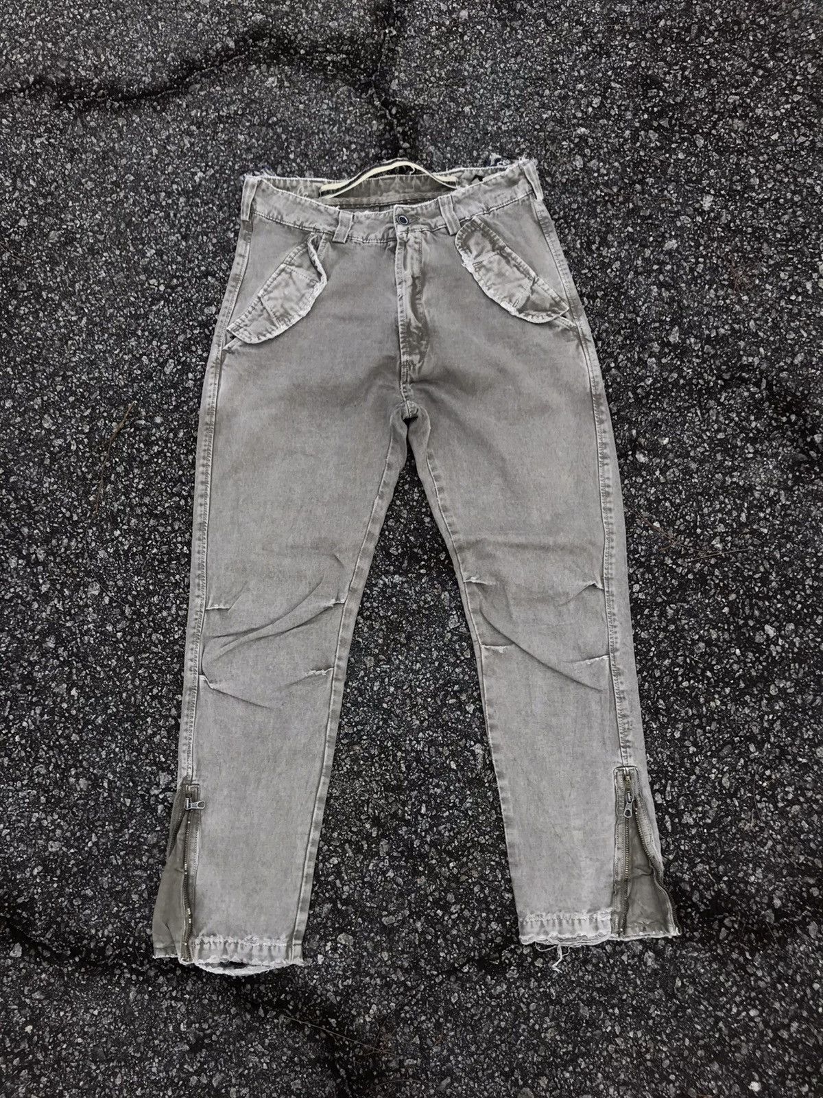 (+)PEOPLE Vintage Italian Designers (+) People Distressed Cargo Pants Size US 31 - 1 Thumbnail