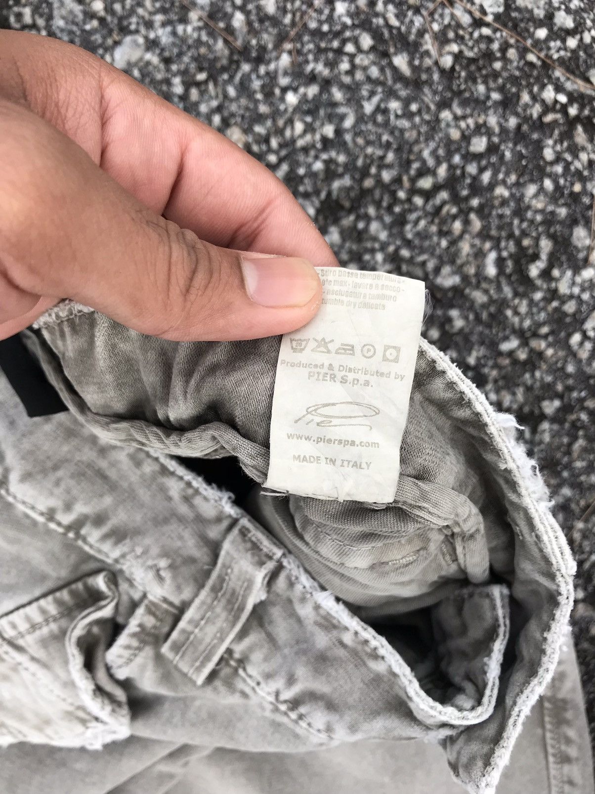 (+)PEOPLE Vintage Italian Designers (+) People Distressed Cargo Pants Size US 31 - 16 Thumbnail