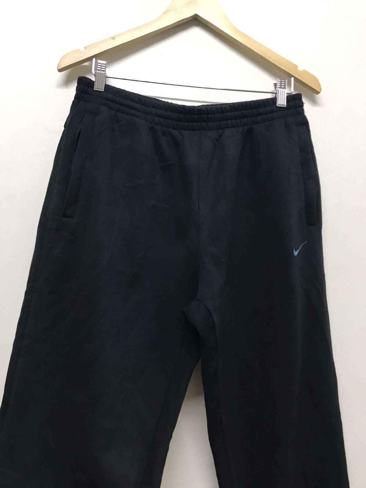 Nike Vintage Nike Small Swoosh Winter Sweatpants Size US 33 - 7 Thumbnail