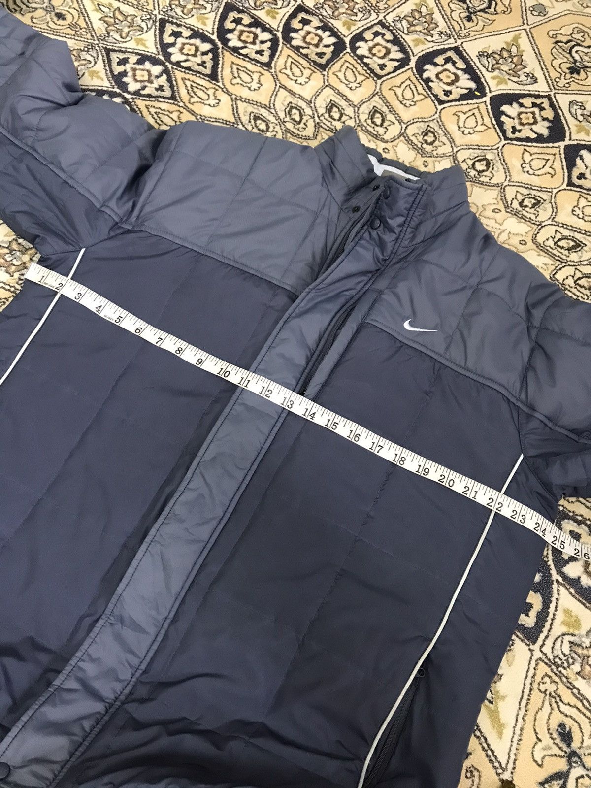 Nike Vintage Y2K Nike Small Swoosh Light Puffer Jacket Size US L / EU 52-54 / 3 - 21 Thumbnail