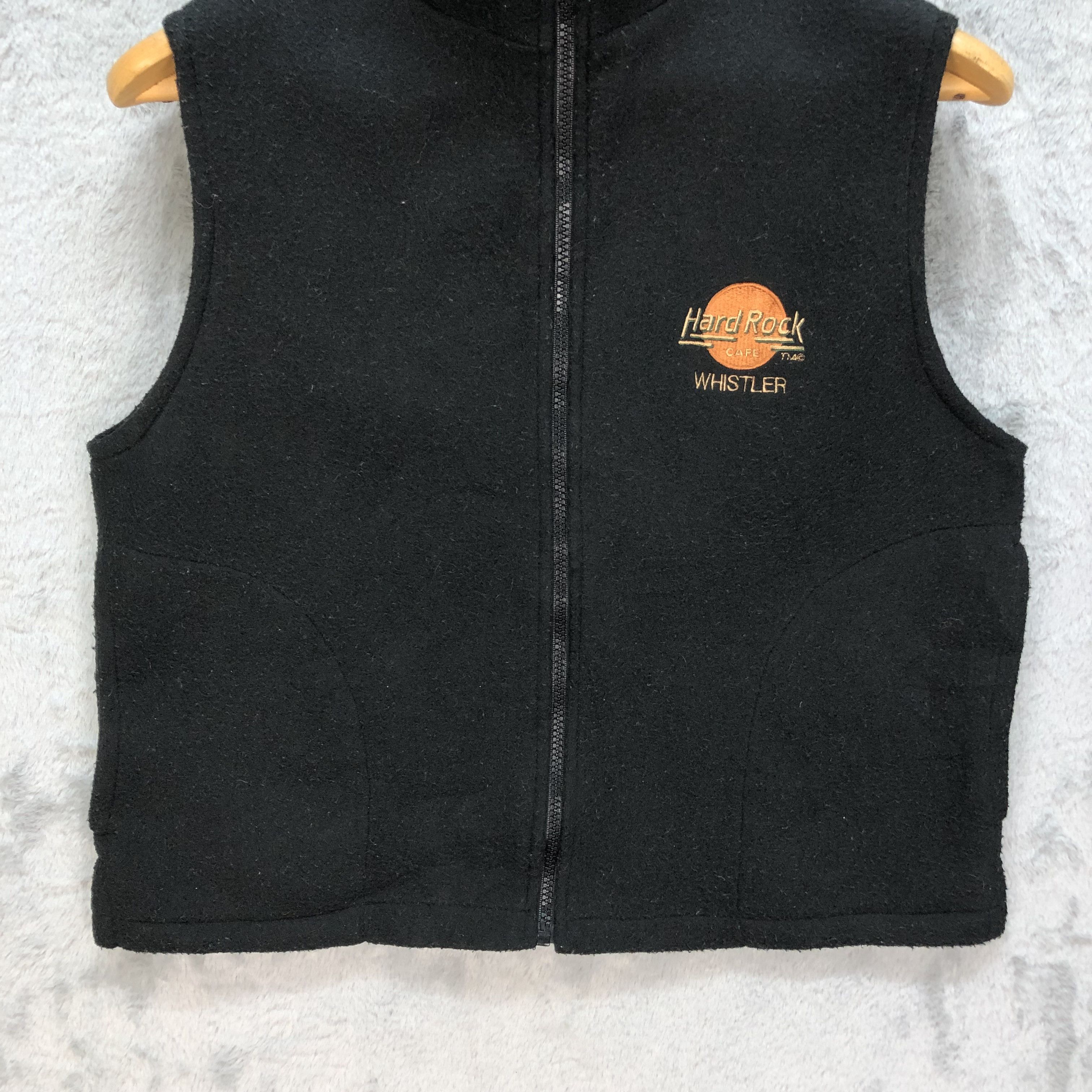 Hard Rock Cafe Vintage Hard Rock Cafe Canada Embroidery Fleece Vest 6169-51 Size US M / EU 48-50 / 2 - 6 Thumbnail