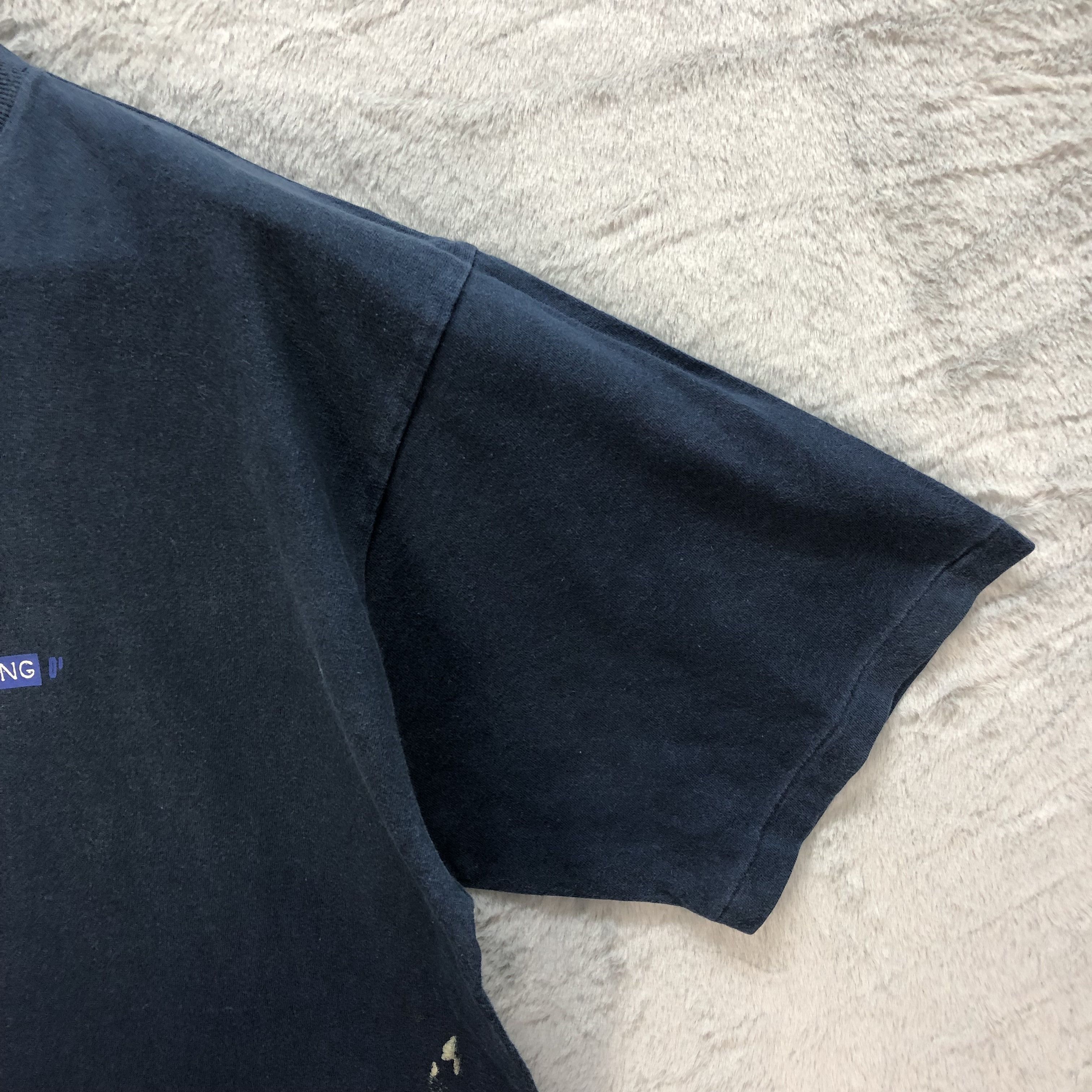 Quiksilver Vintage 90s Quiksilver Crossing Globe T Shirts #6166-51 Size US L / EU 52-54 / 3 - 7 Thumbnail
