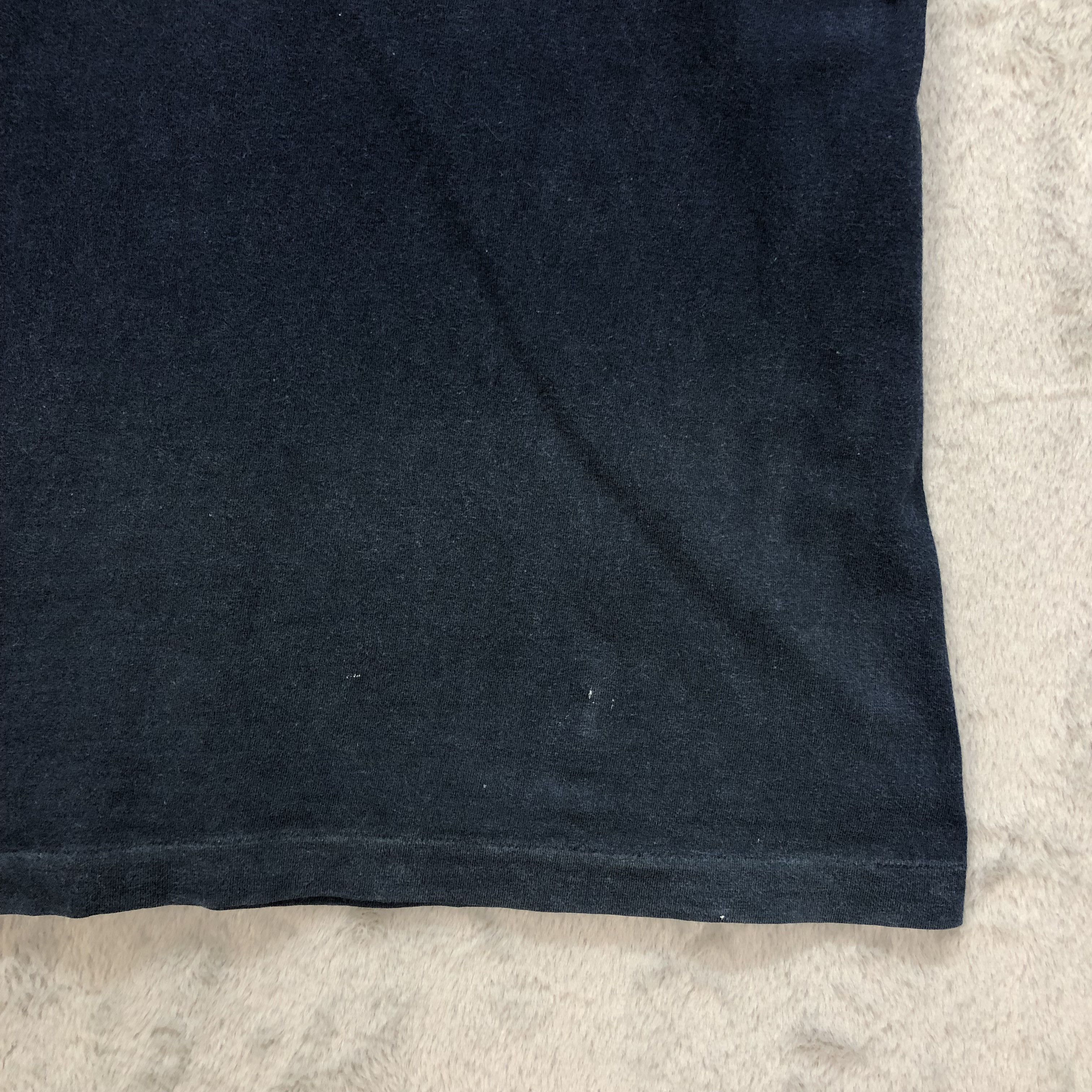 Quiksilver Vintage 90s Quiksilver Crossing Globe T Shirts #6166-51 Size US L / EU 52-54 / 3 - 12 Thumbnail
