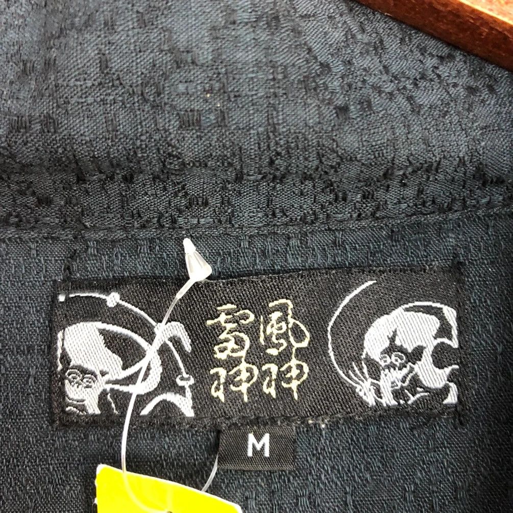 Japanese Brand DL Japan vintage embroidered cardigan thin Kimono #1693 Size US M / EU 48-50 / 2 - 4 Thumbnail