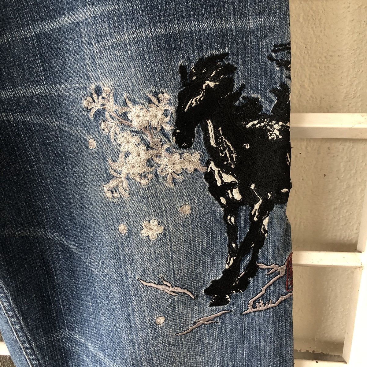 Edition Japan × Japanese Brand Kara Kuri Tamashi emrodery Japanese traditional denim Size US 38 / EU 54 - 4 Thumbnail