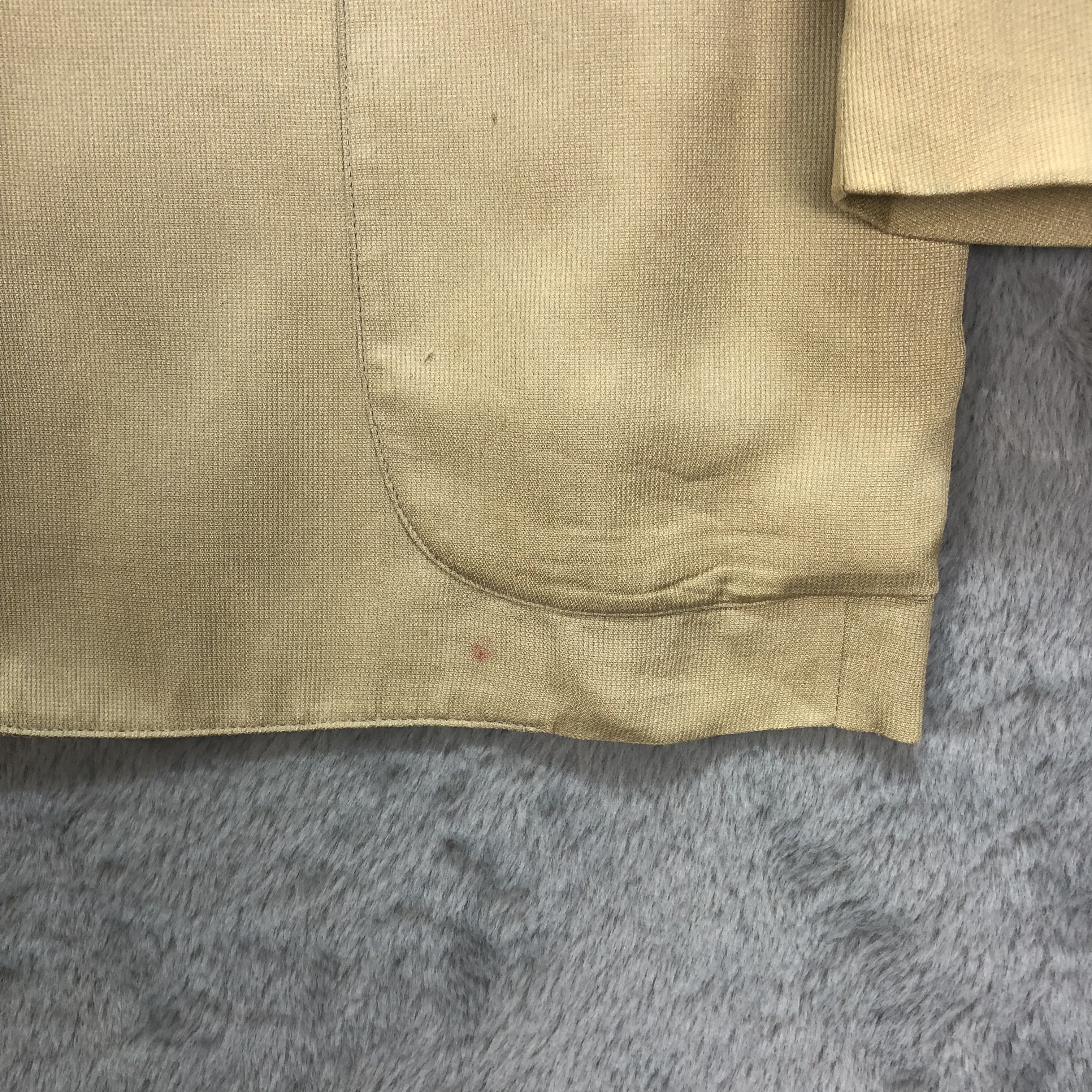 Burberry Vintage Burberry Beige Suit Jacket / Blazer #6185-52 Size US M / EU 48-50 / 2 - 8 Thumbnail